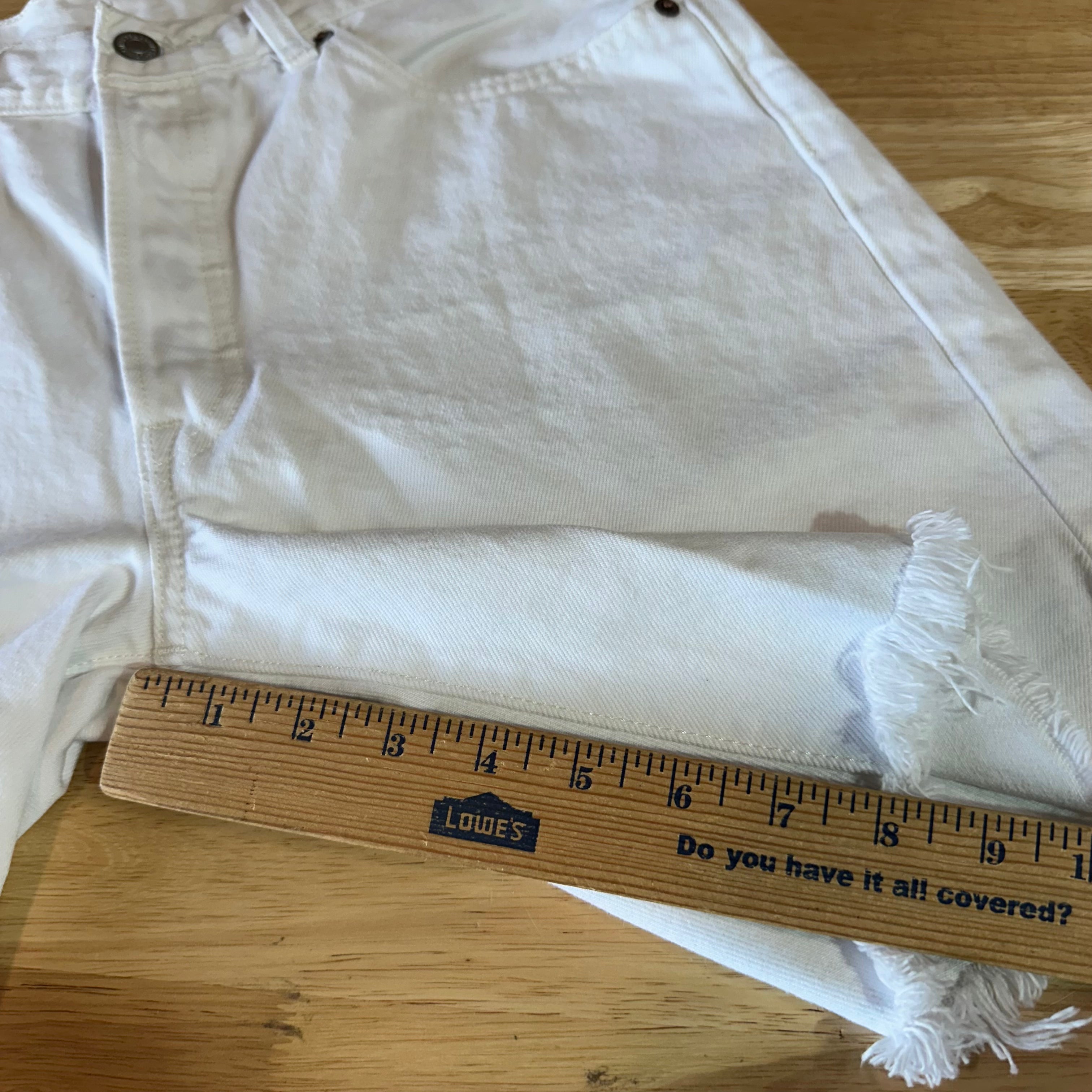 Levi's Cut off Jean Shorts 32