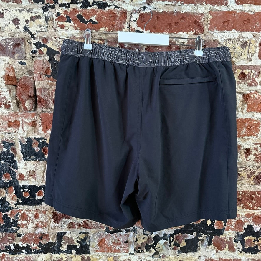 Alaskan Hardware Mens XL Black Shorts