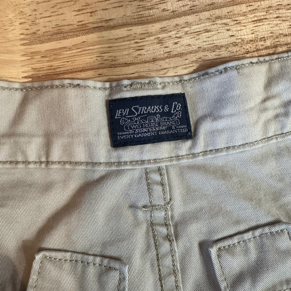 Levi's Cargo Shorts Mens 36