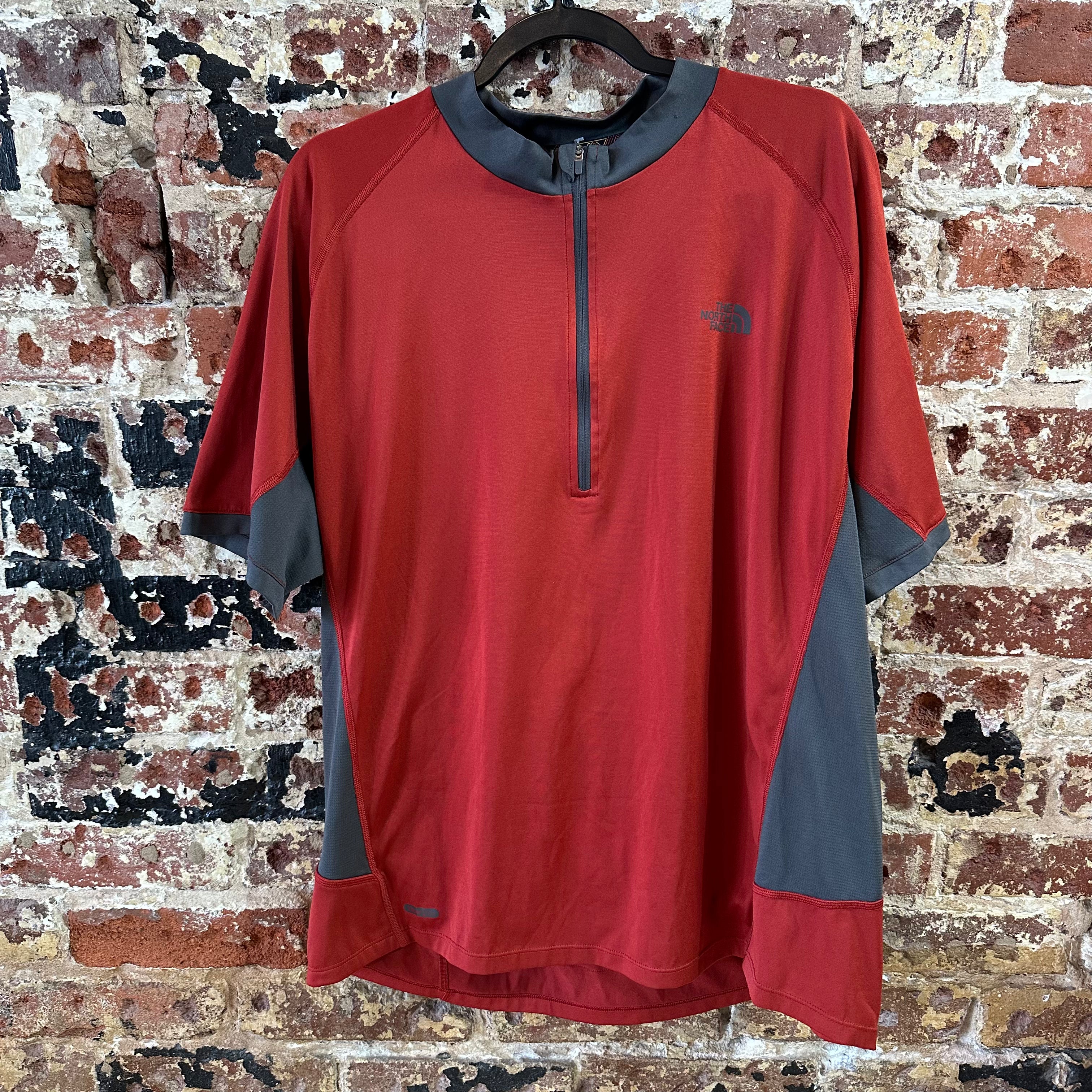 North Face Men's XL S/S Red Shirt
