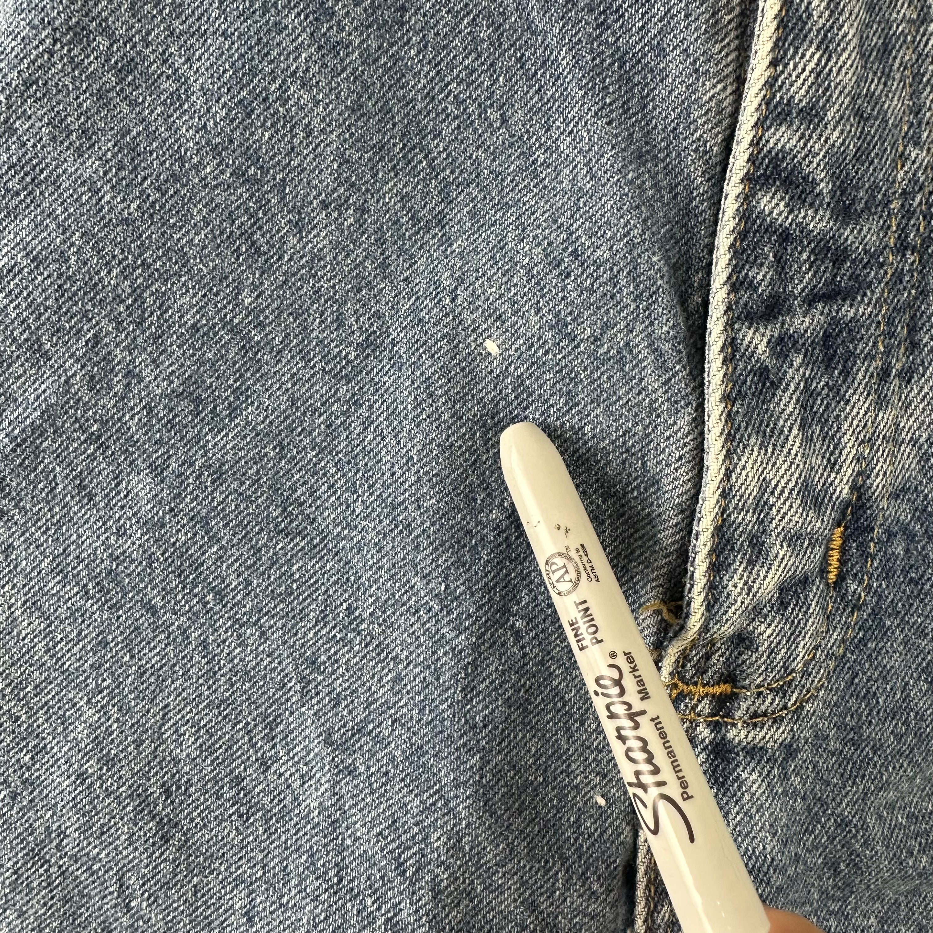 Carhartt Relaxed Fit Mens Measures 36x33 Jeans Workwear Work Denim