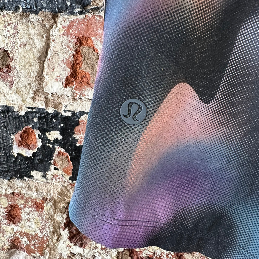 Lululemon Shorts Mens Medium Black Orange Pacebreaker Linerless Chromadrift