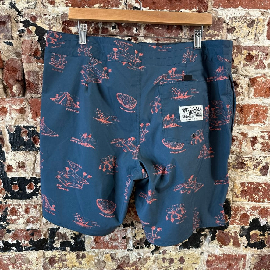 Howler Board Shorts Mens 36