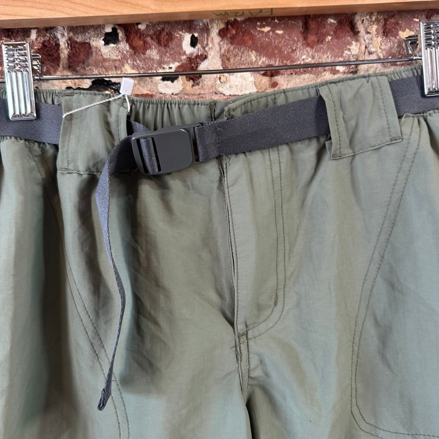 Columbia Shorts Womens Medium