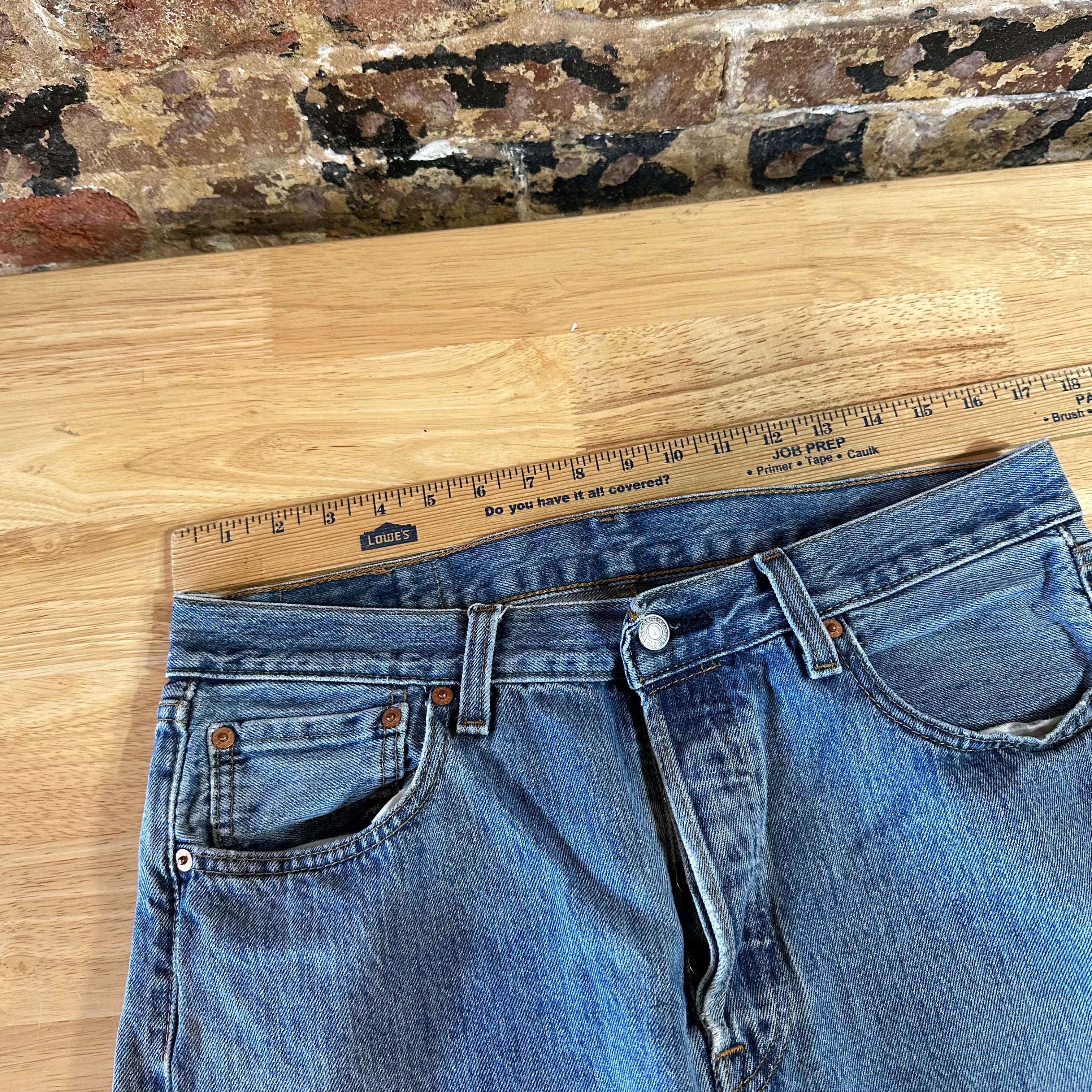 Levi's 501 Mens 34x32 Blue Jeans