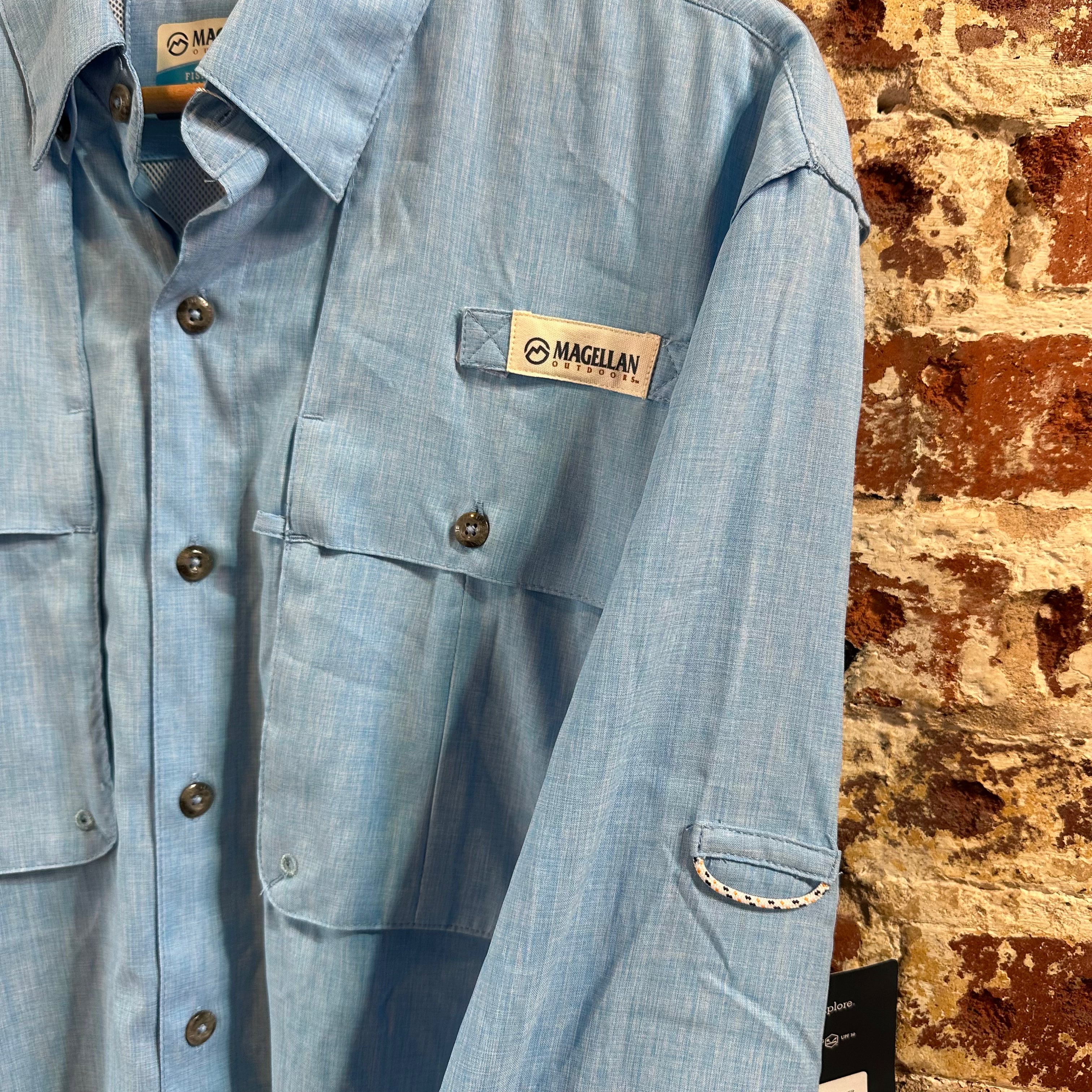 Magellan Shirt Mens Small Long Sleeve Button Down Fish Gear Blue NEW