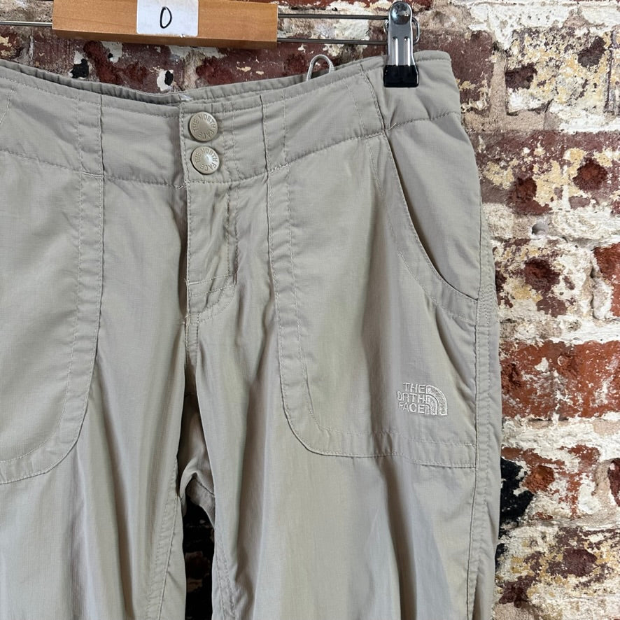 North Face Womens 0 Tan Capris