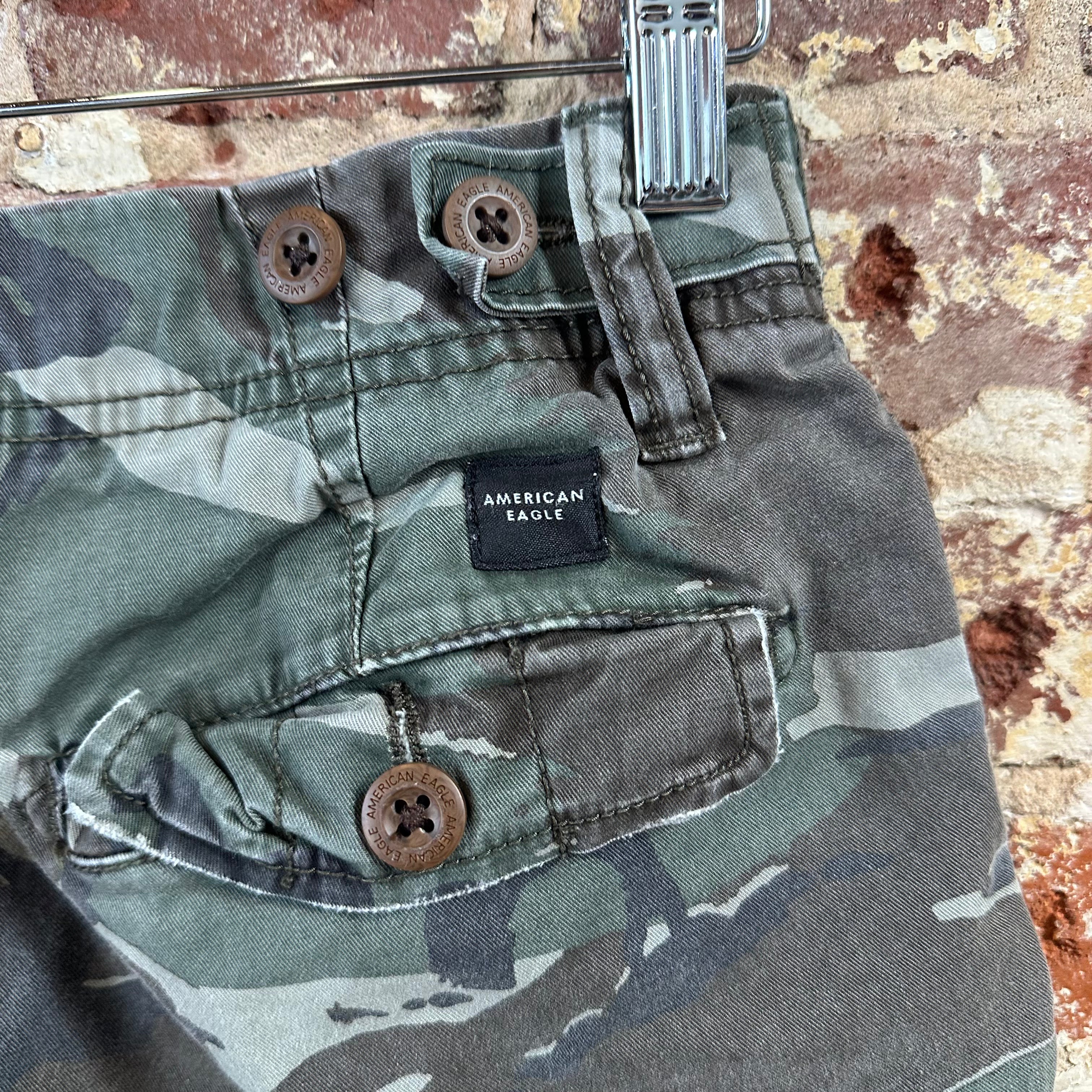 American Eagle Shorts Boys 26 Cargo Camo