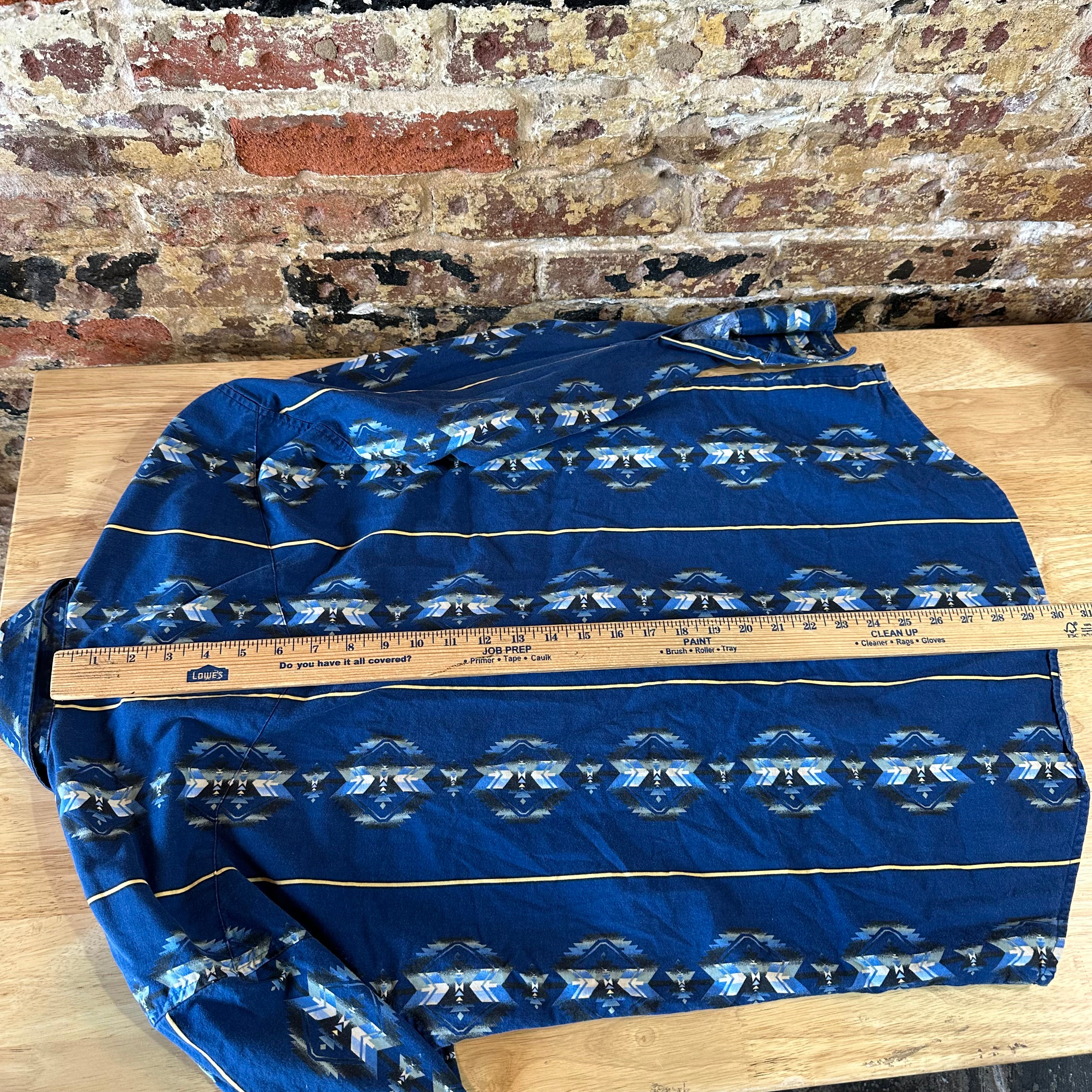 VTG Wrangler Mens Medium Aztec Western Shirt