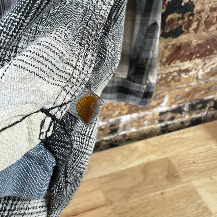 Carhartt Womens Small Button Shirt long Sleeve Button Up Workwear Black plaid