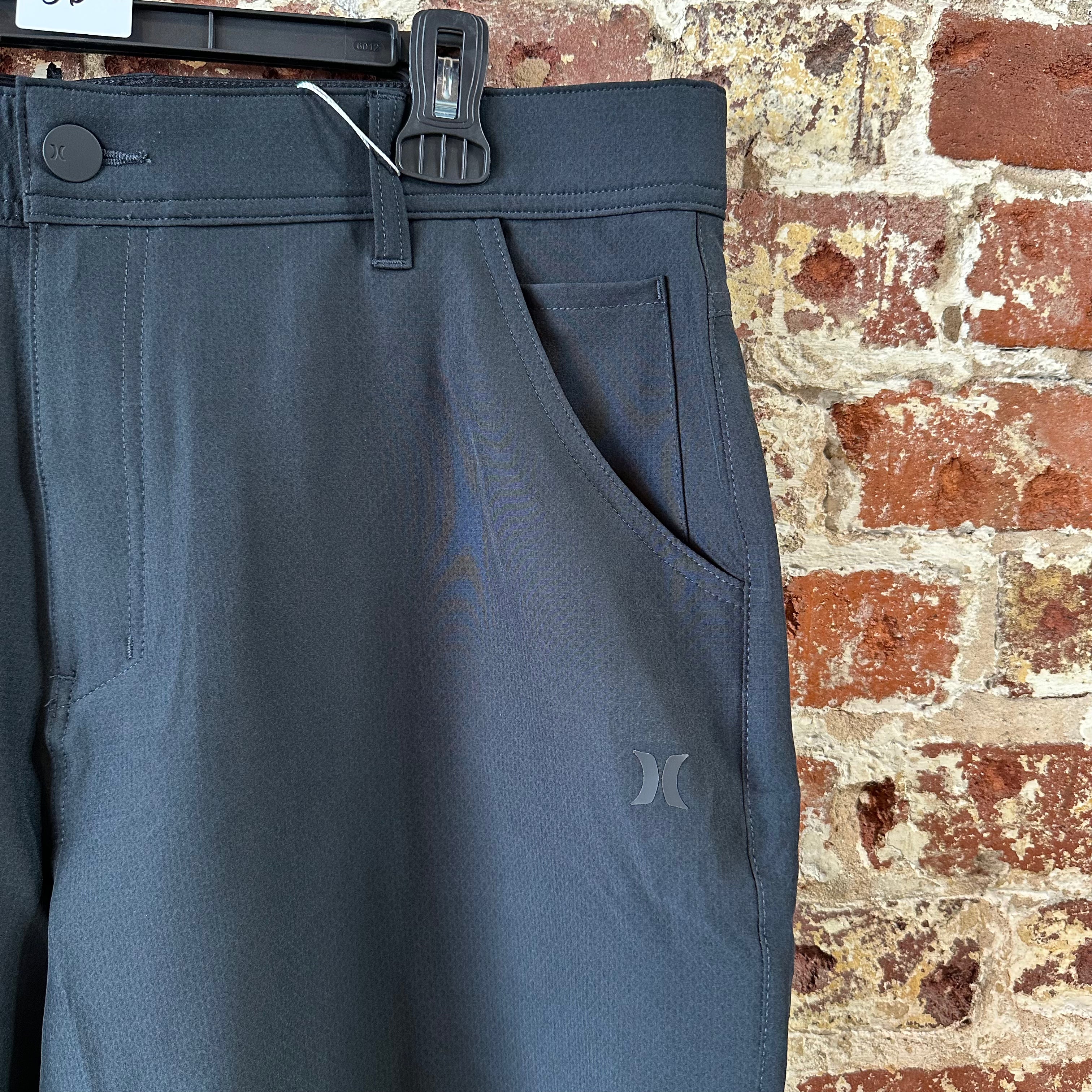 Hurley Mens 36 Black Shorts
