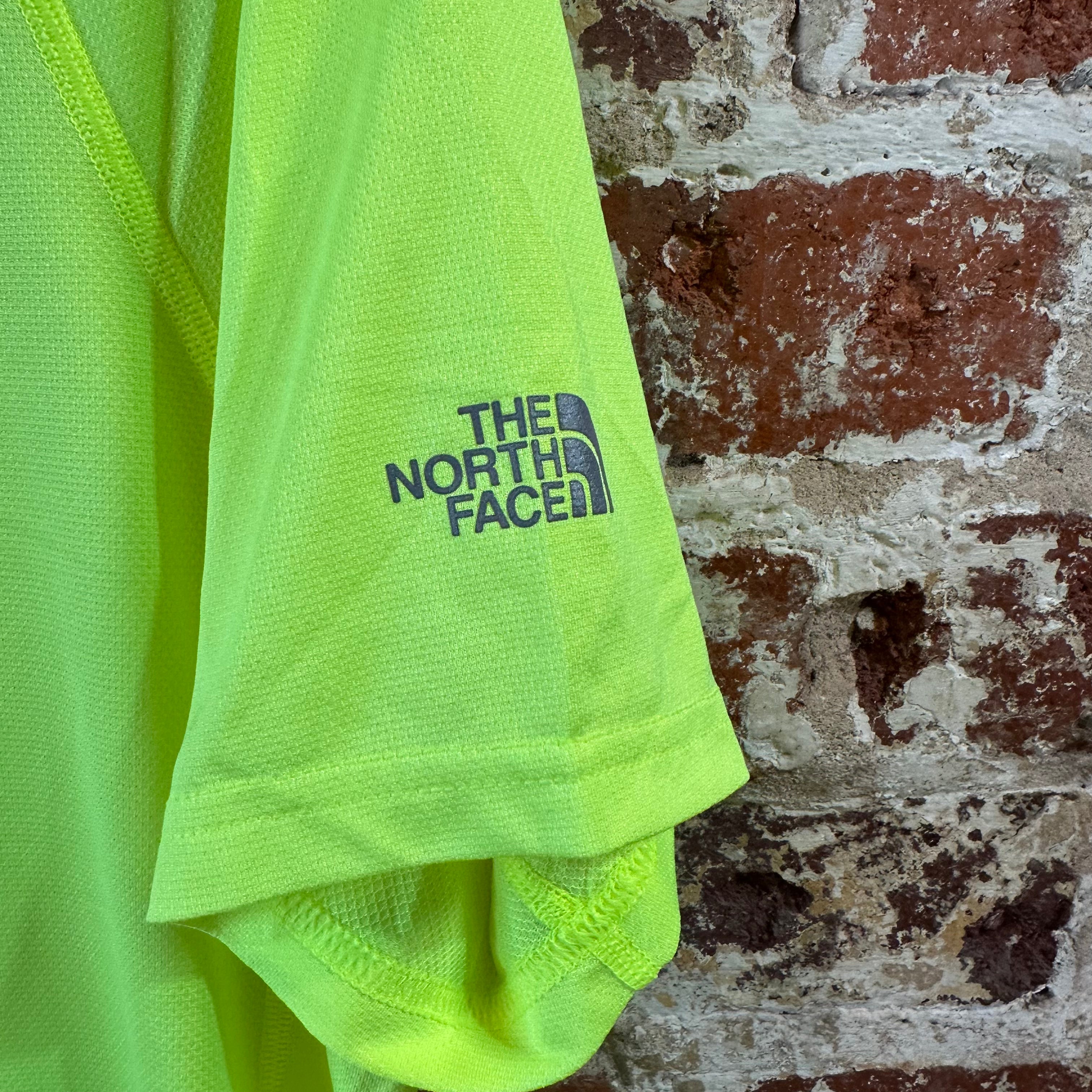 North Face Small S/S Green T-Shirt