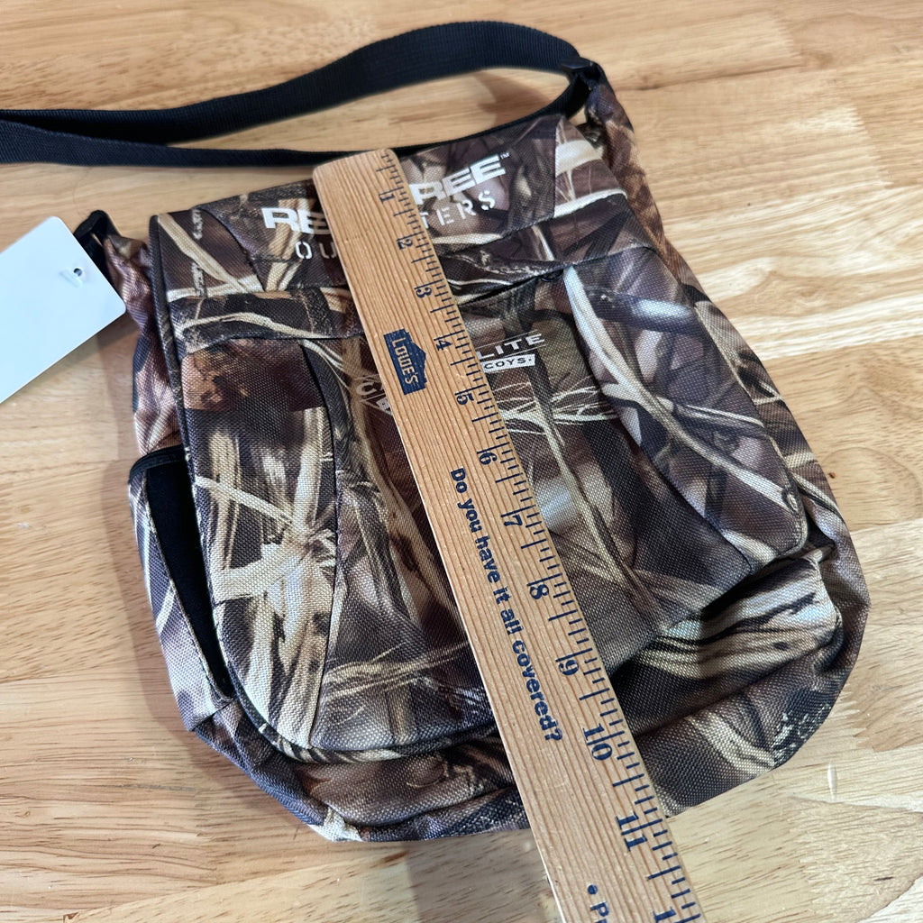Realtree Camo Carry Lite Bag