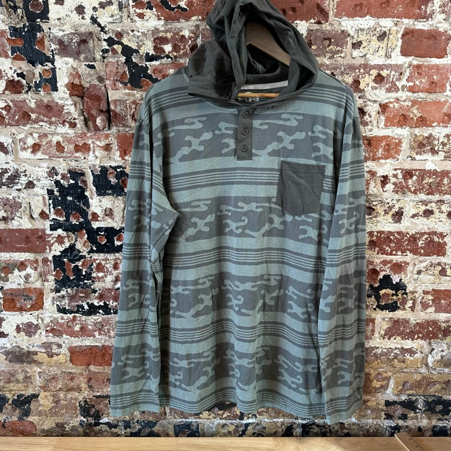 Earthbond Mens XL L/S Camo T-Shirt NEW
