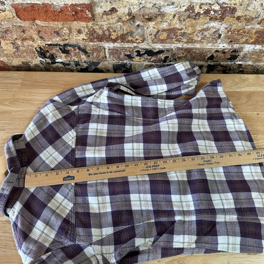 Carhartt Womens Medium Button Up Flannel Shirt Purple Plaid long sleeve