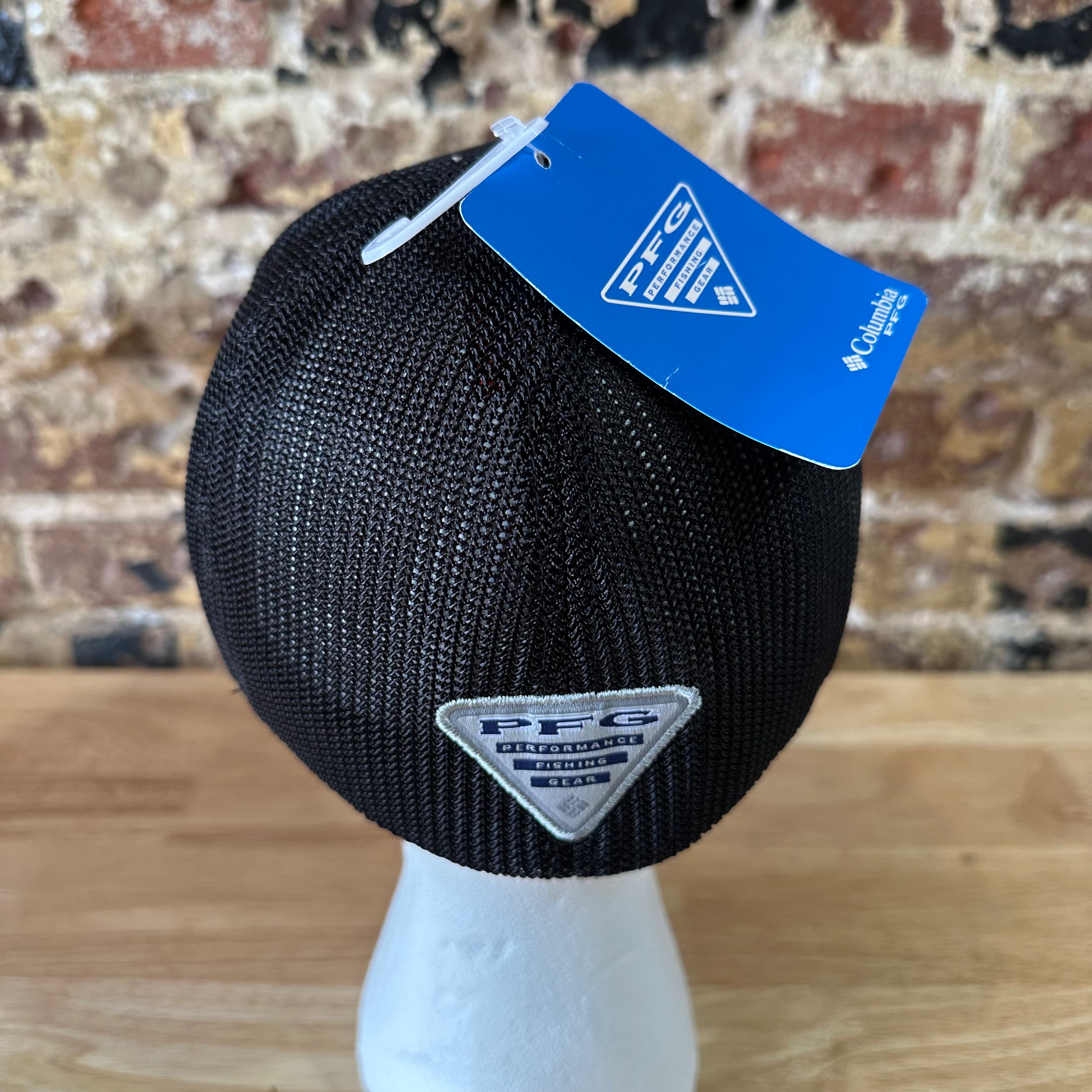 Columbia PHG Hat S/M Black USA Flag Fish Mesh back Logo NWT