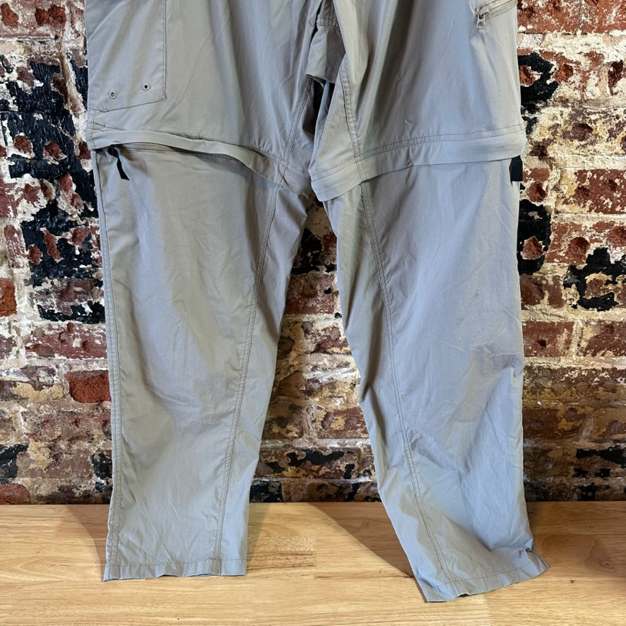 Magellan Mens Large Tan Pants