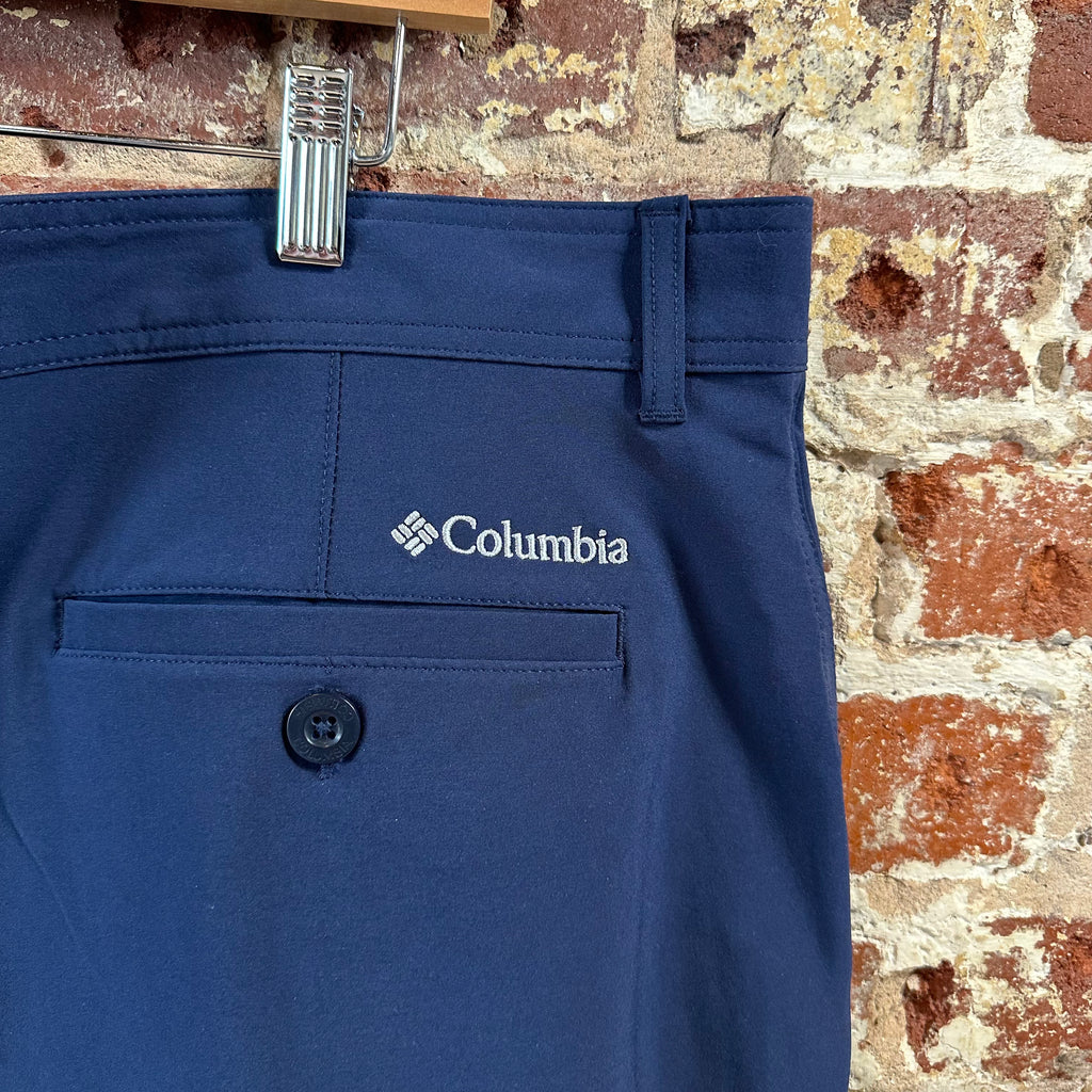 Columbia Mens 36 Blue Shorts NEW