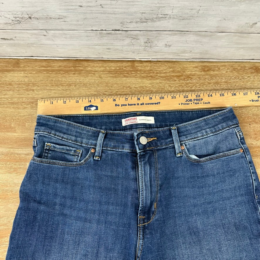 Levi's Cut Off Denim Blue Jean Shorts Womens 8/29 Distressed - 31x8"