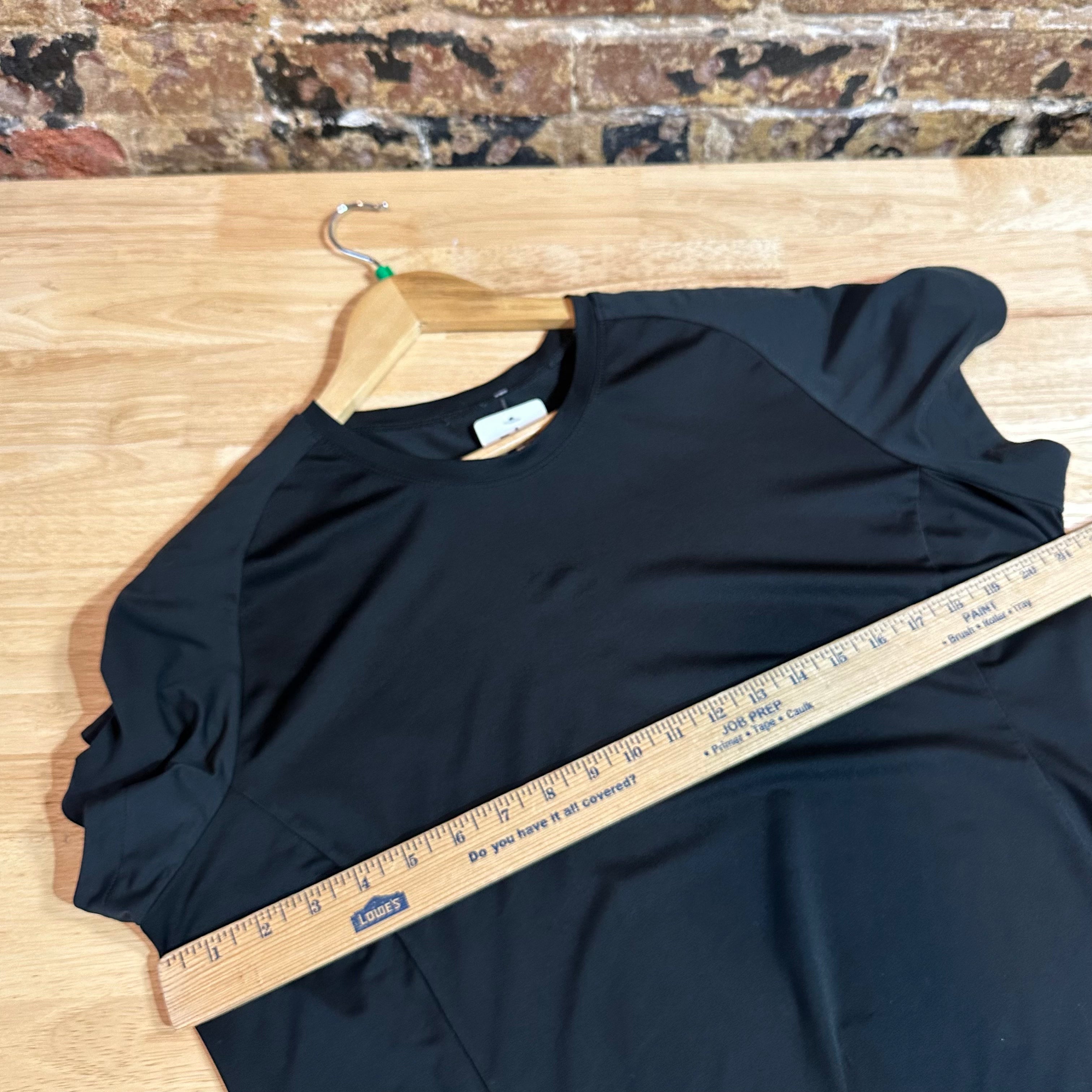 Arterx Womens XL S/S Black Shirt