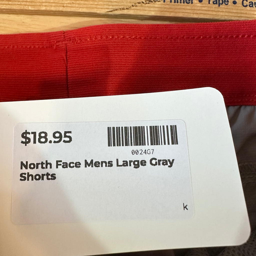 The North Face Shorts Men's Size Large Gray 36x8.5" Casual Gym