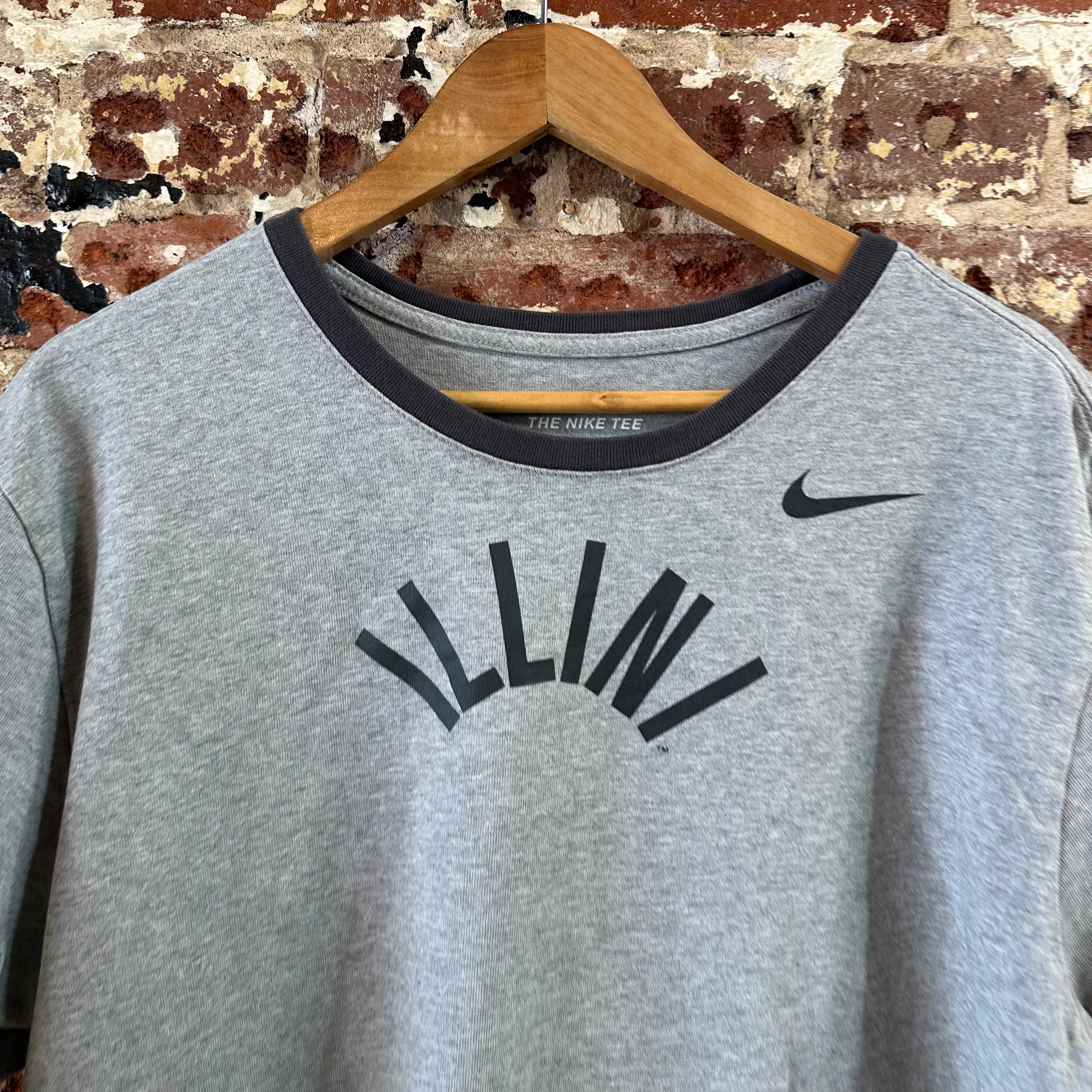 Nike Womens 2XL S/S T-Shirt