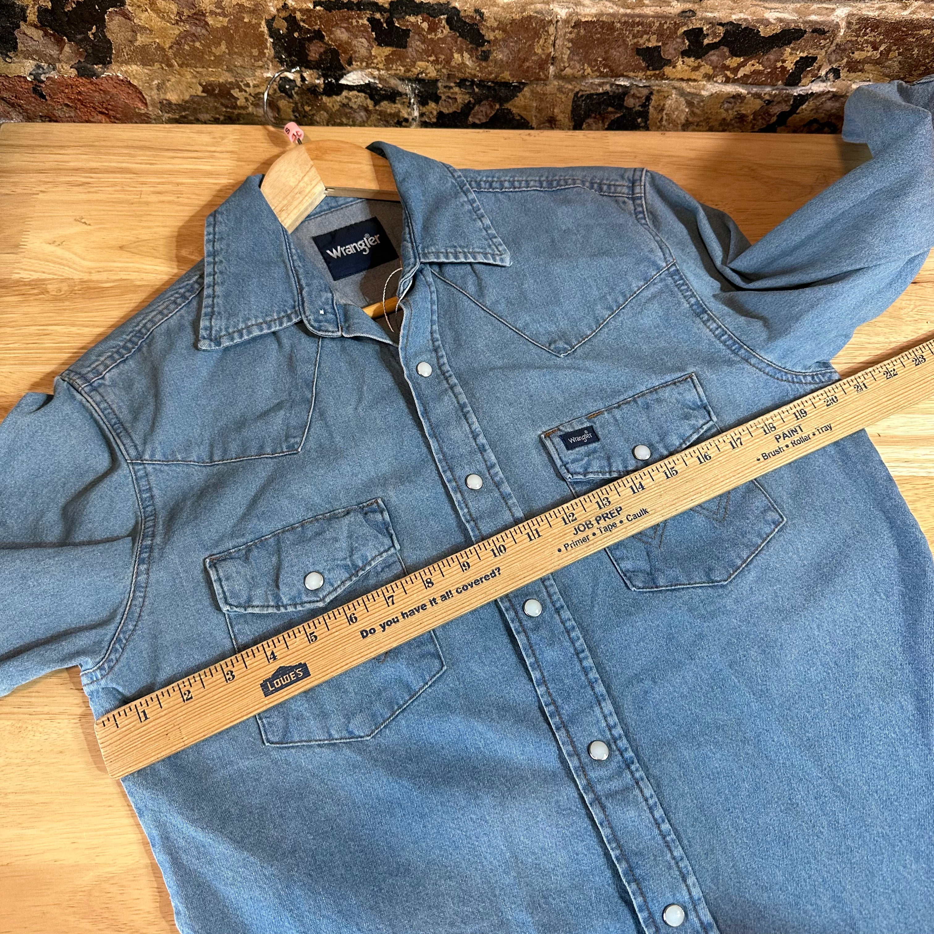 Wrangler Men's Small Blue Western Jean Shirt