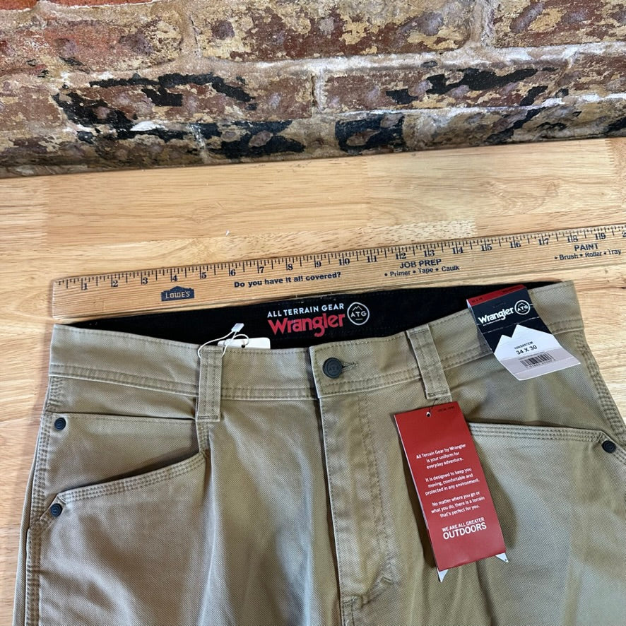 Wrangler ATG Mens 34x30 Brown Pants NEW