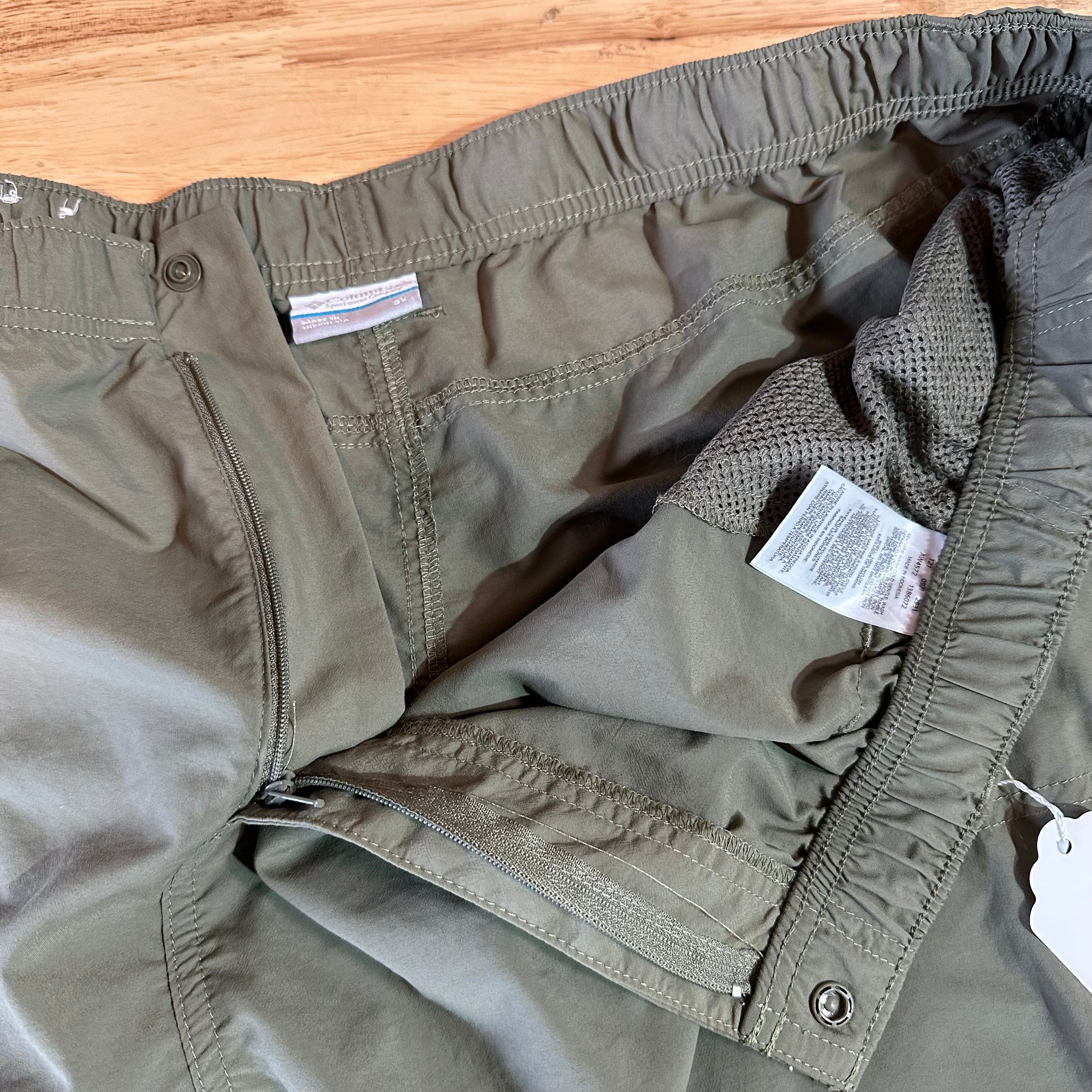 Columbia Mens 3XL Green Shorts