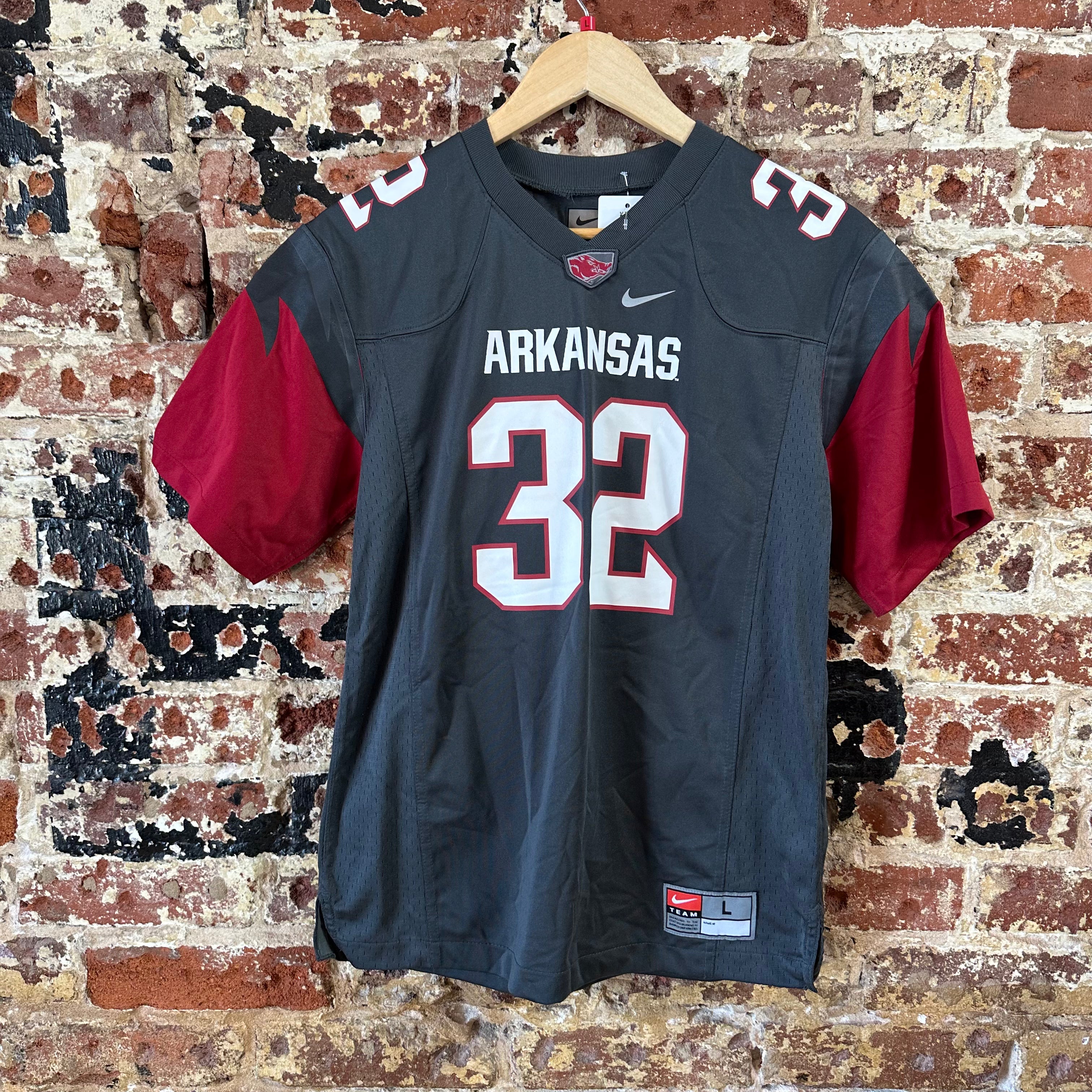 Nike Hogs Boys Large Jersey