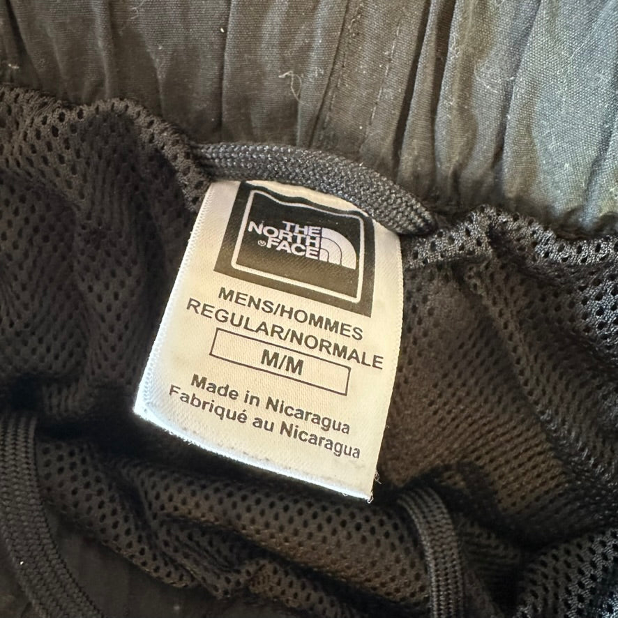 North Face Mens Medium Shorts