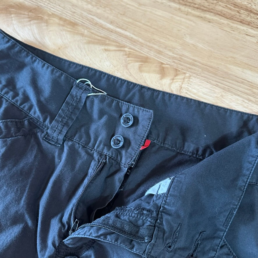 North Face Women's 8 Black Shorts