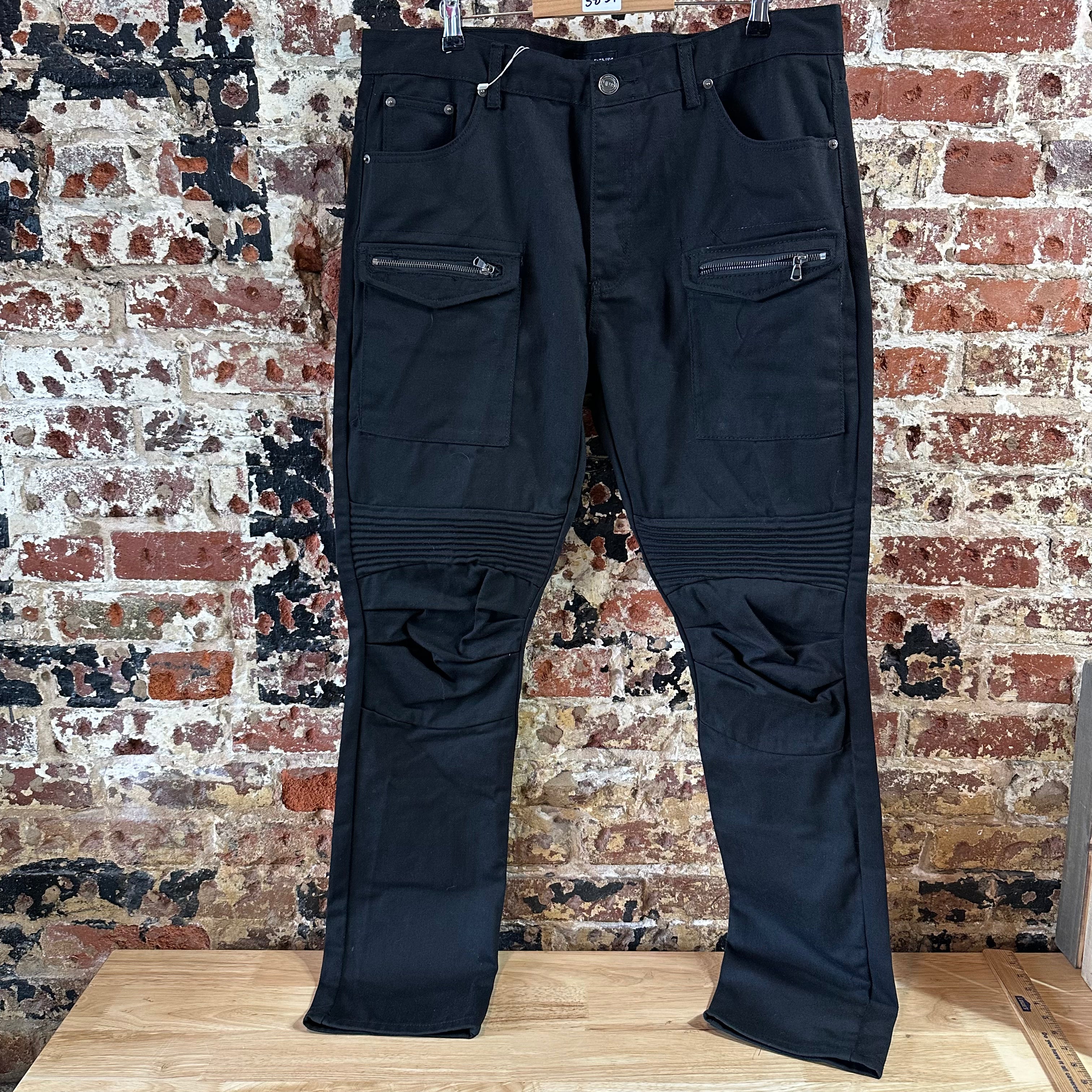 GS-115 Mens 38x34 Black Jeans