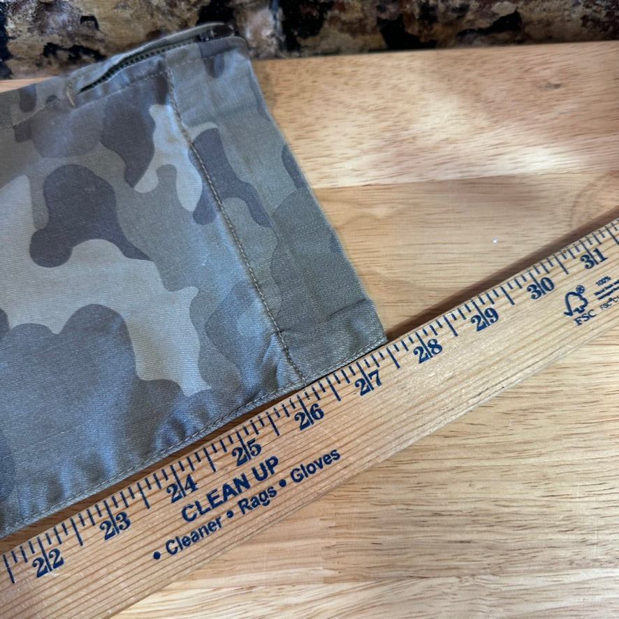 KUT Womens 14 Camo Pants NEW