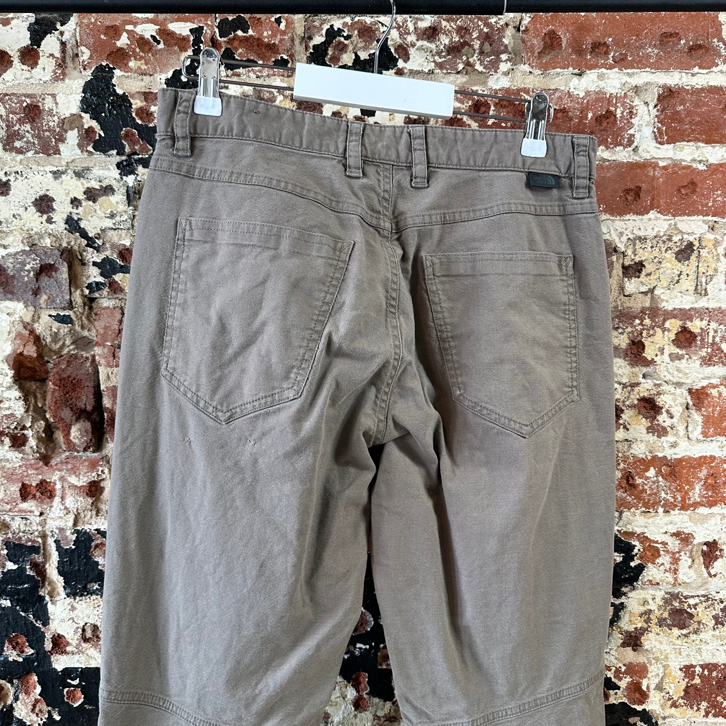 North Face Mens 30x30 Tan Pants