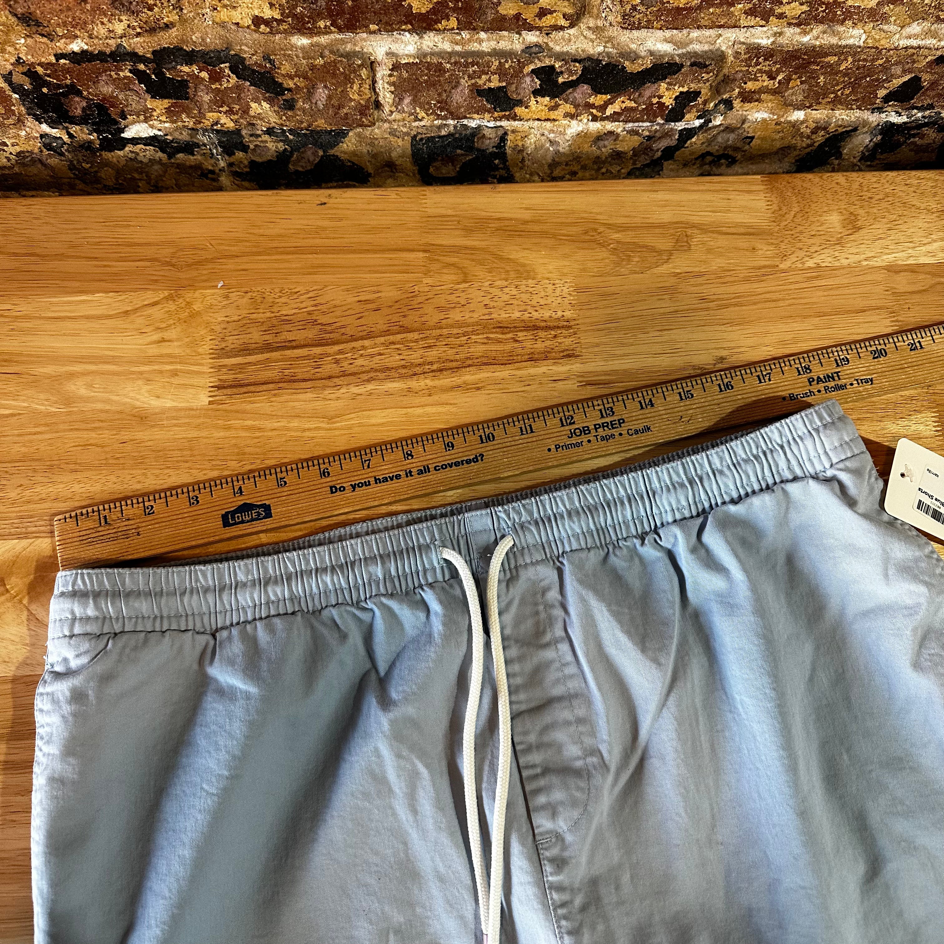 Chubbies Everywear Shorts Mens Size XL 5.5 Inseam Original Stretch Twill Blue