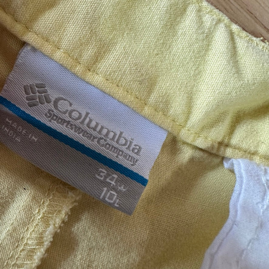 Columbia Mens 34 Yellow Shorts