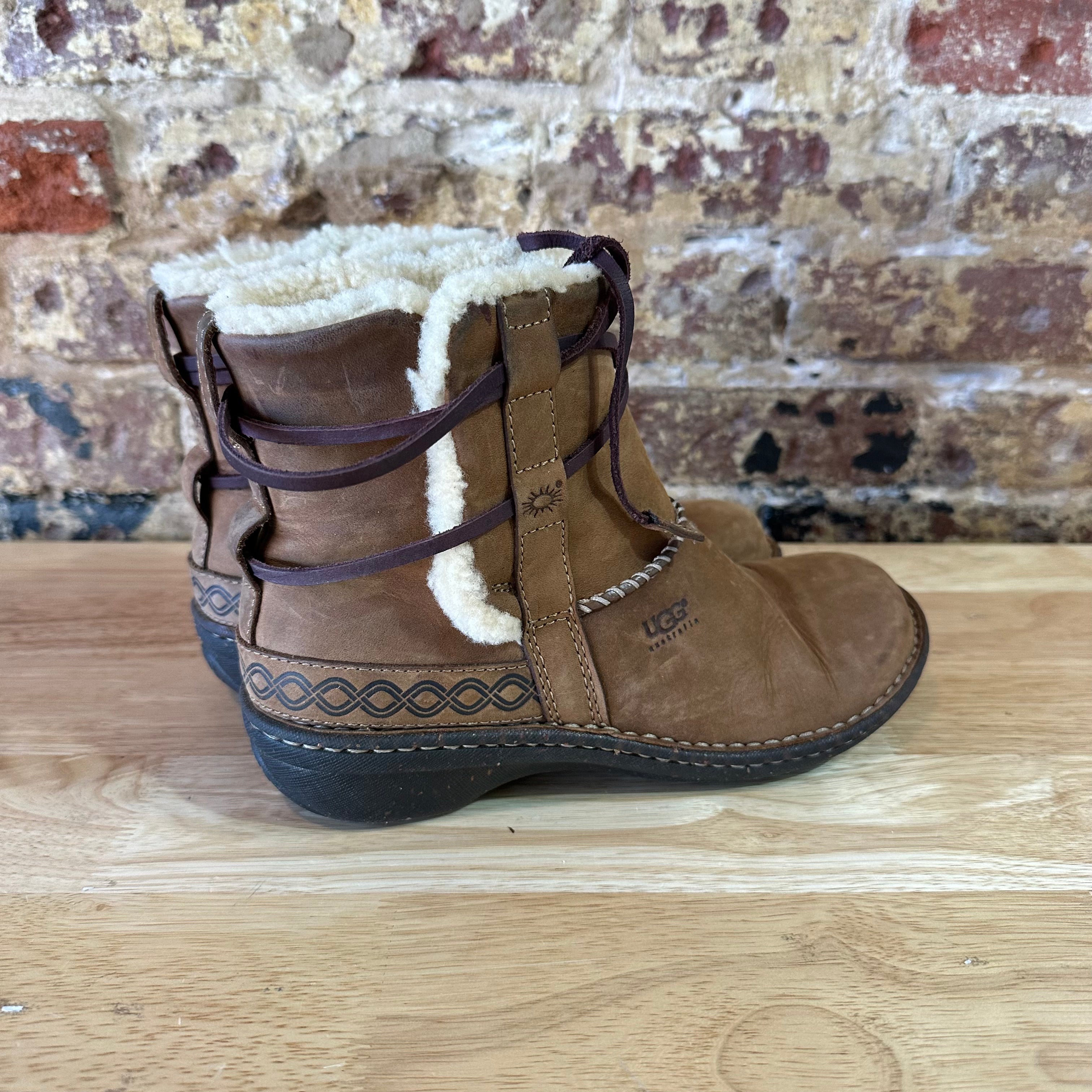 Ugg Australia Cove La Jolla Women's Size 8 Brown Leather Shearling Boots