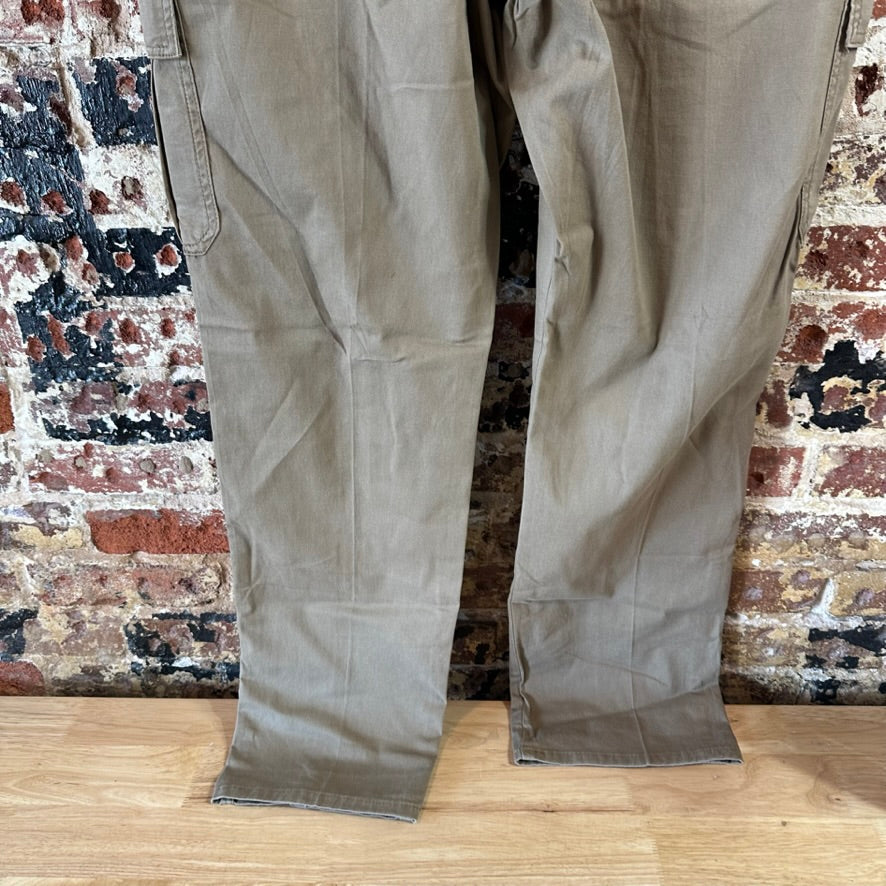 Wrangler Mens 36x34 Cargo Pants NEW
