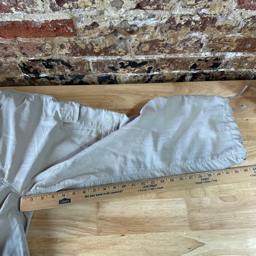 North Face Womens 16 Tan Capris