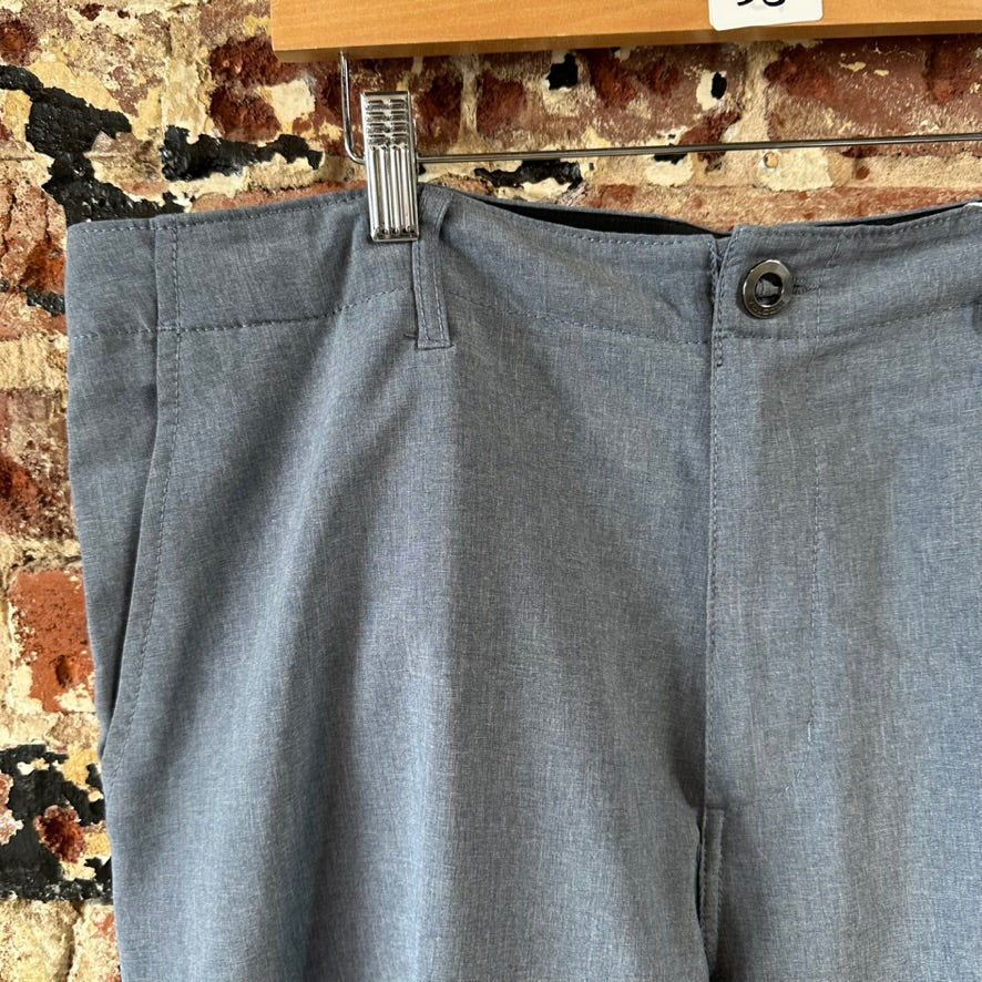 Volcom Shorts Mens 38