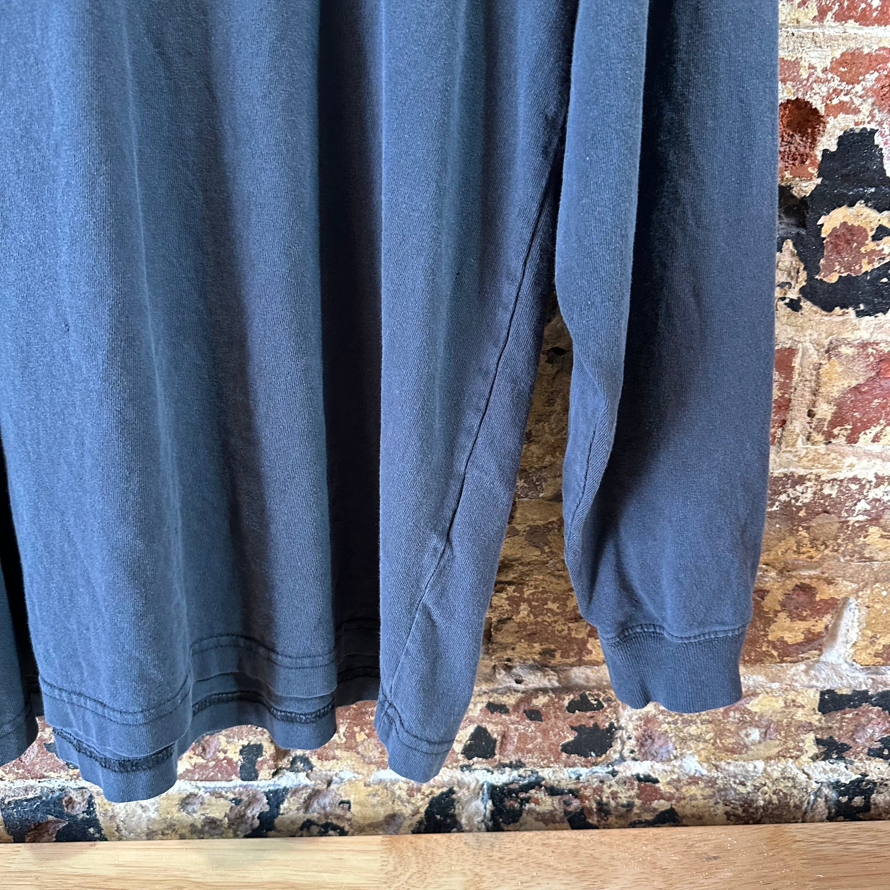 Carhartt Medium L/S T-Shirt