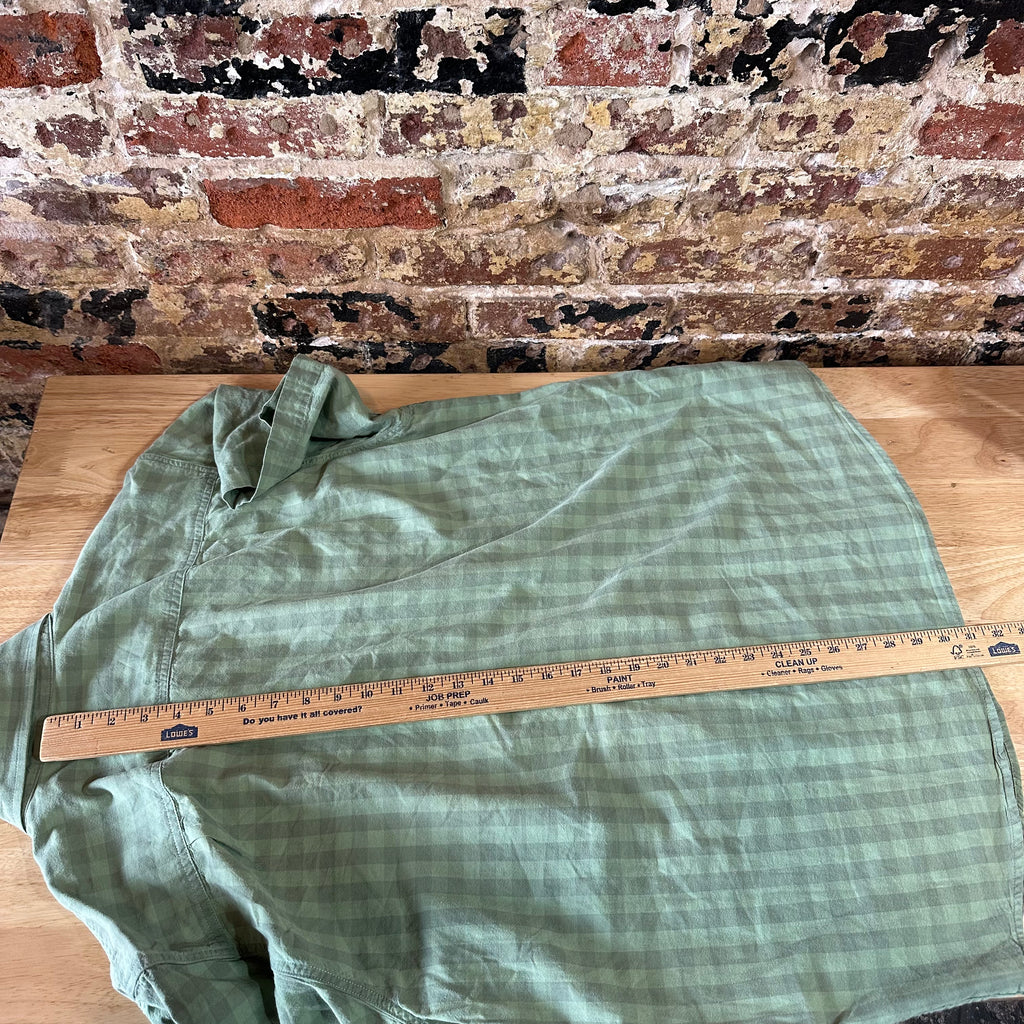 Carhartt Mens Large Button Up Shirt