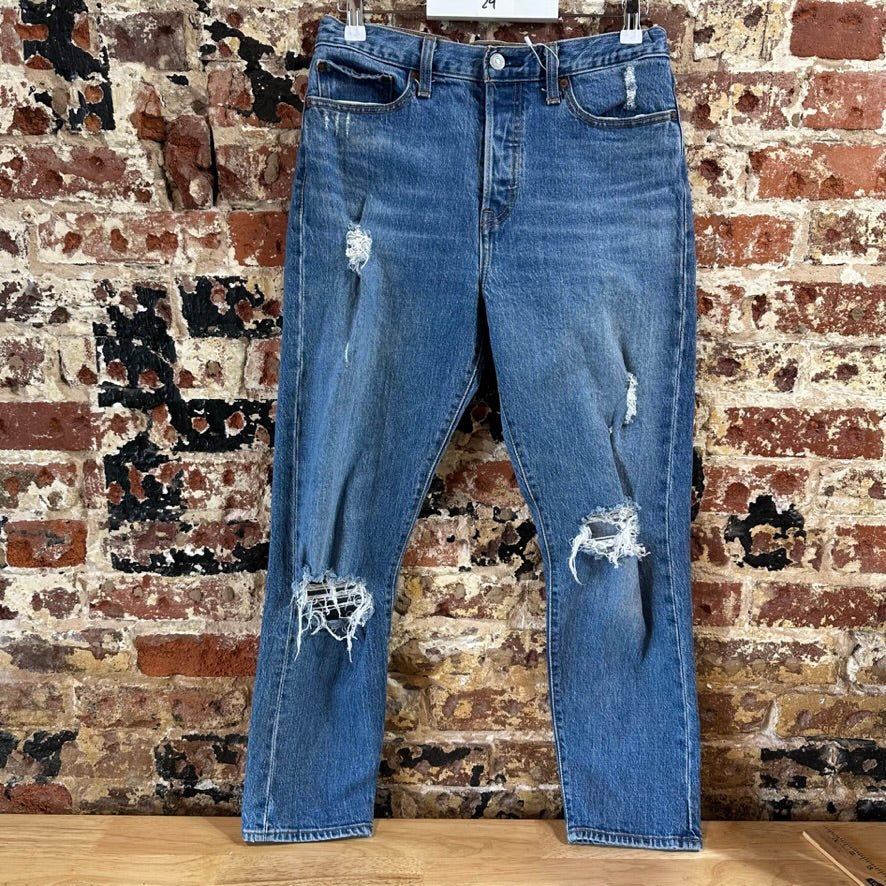 Levi's Womens 29x27 Distressed Jeans