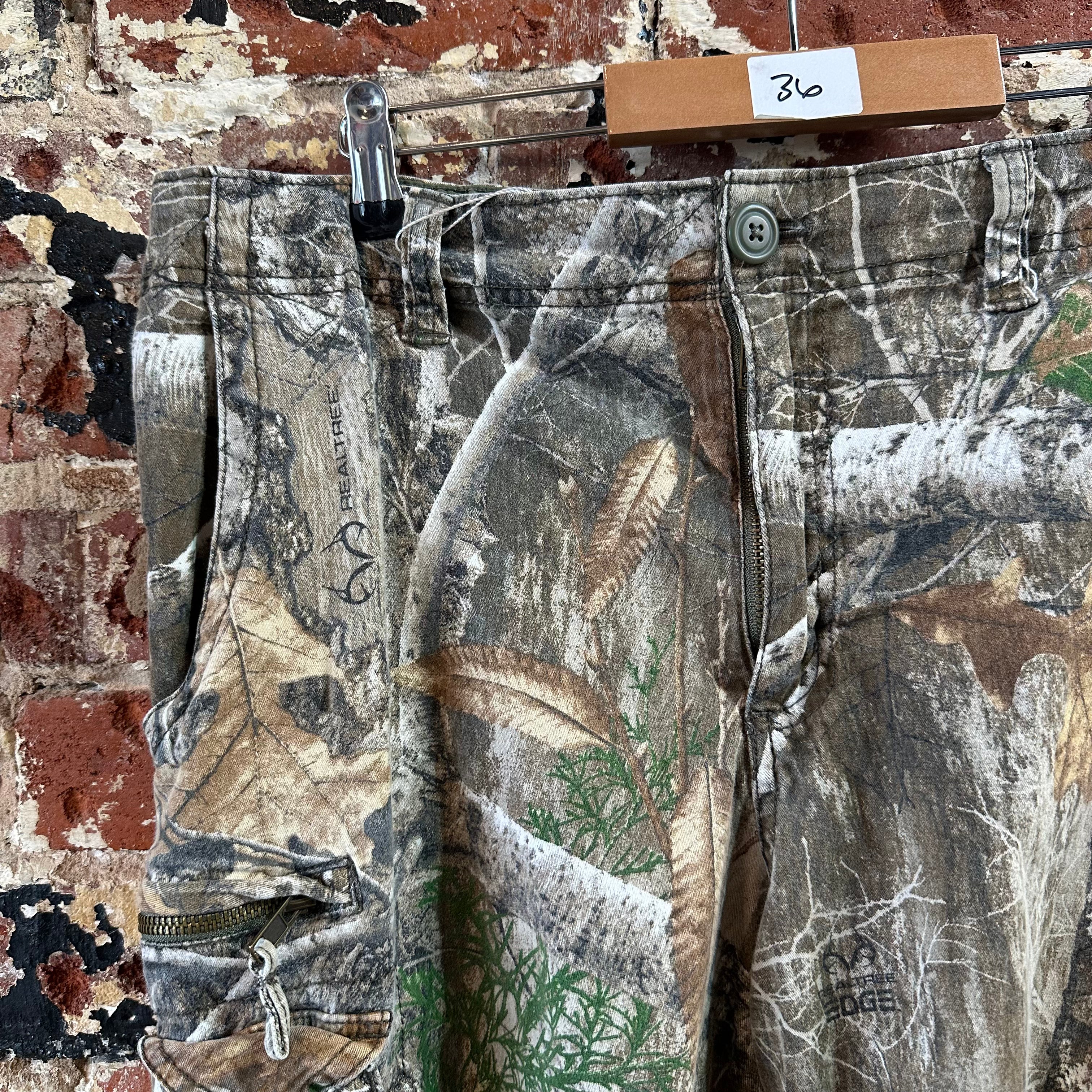 George Mens 36 Camo Shorts