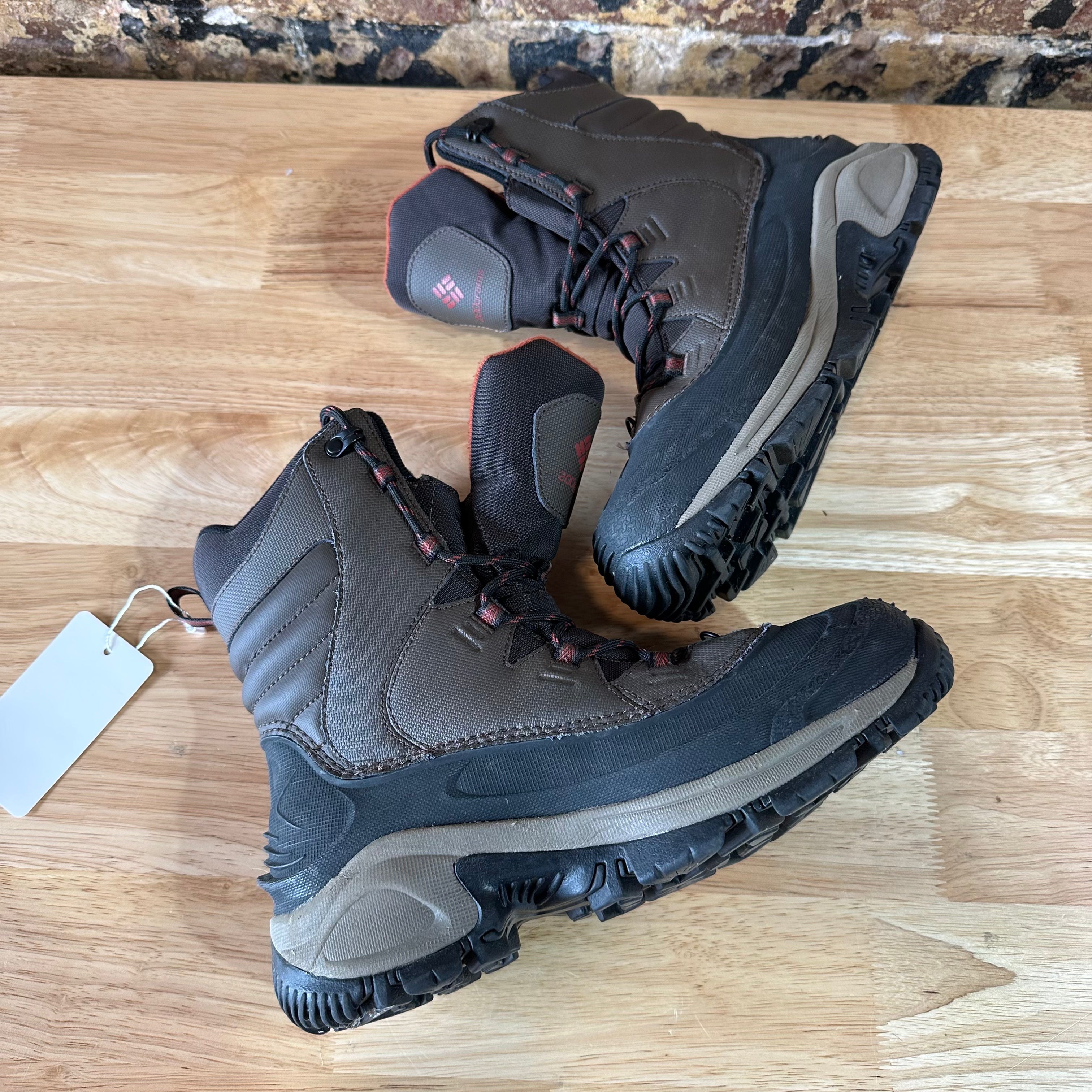 Columbia Bugaboot II Boots Mens Size 8 - Black, Brown Hiking Waterproof