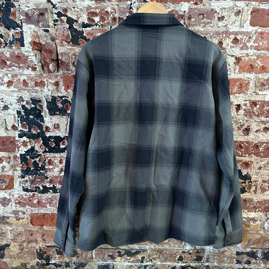 Vuori Men's Large Flannel Button Shirt