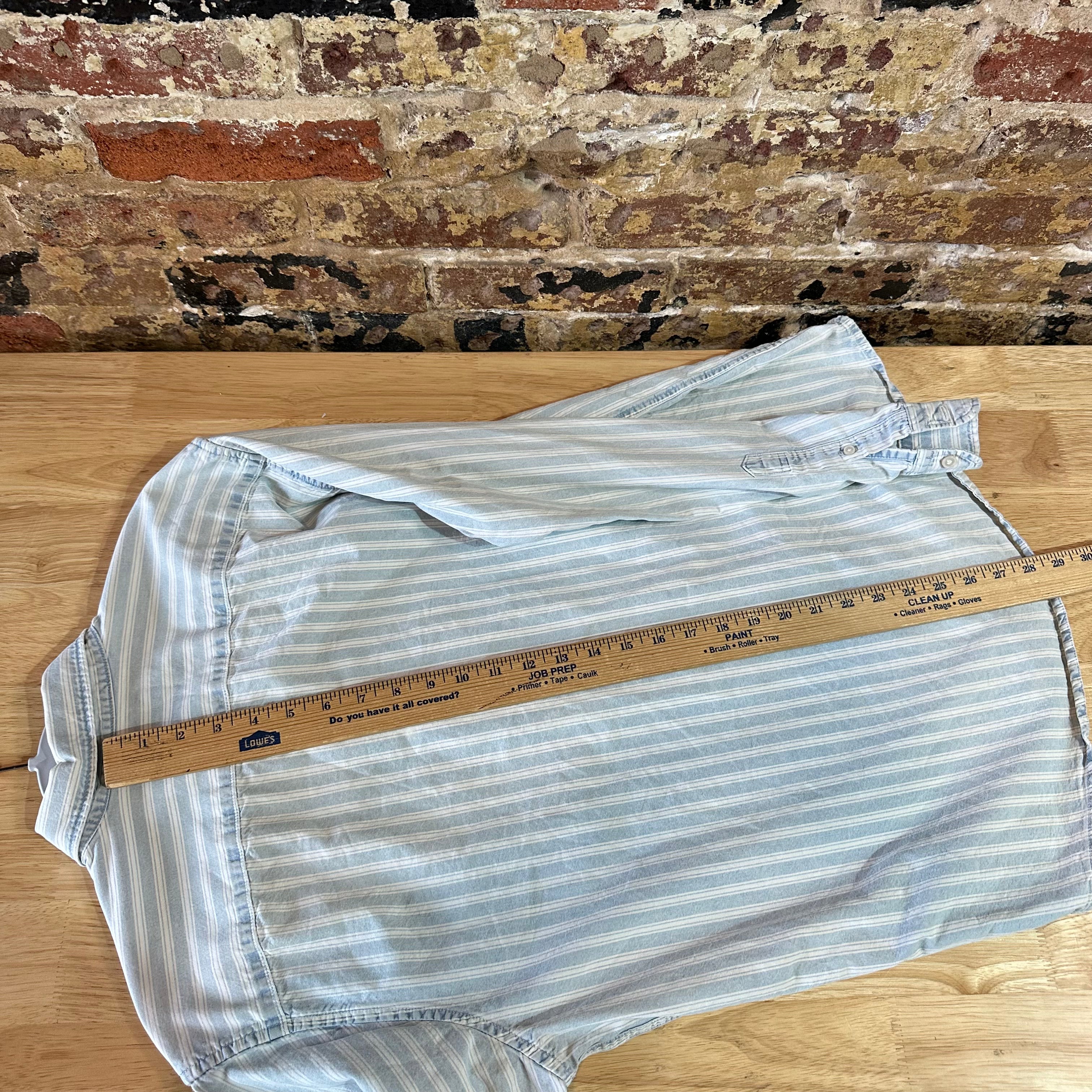American Eagle AE Striped Shirt Mens Large Button Up Blue White