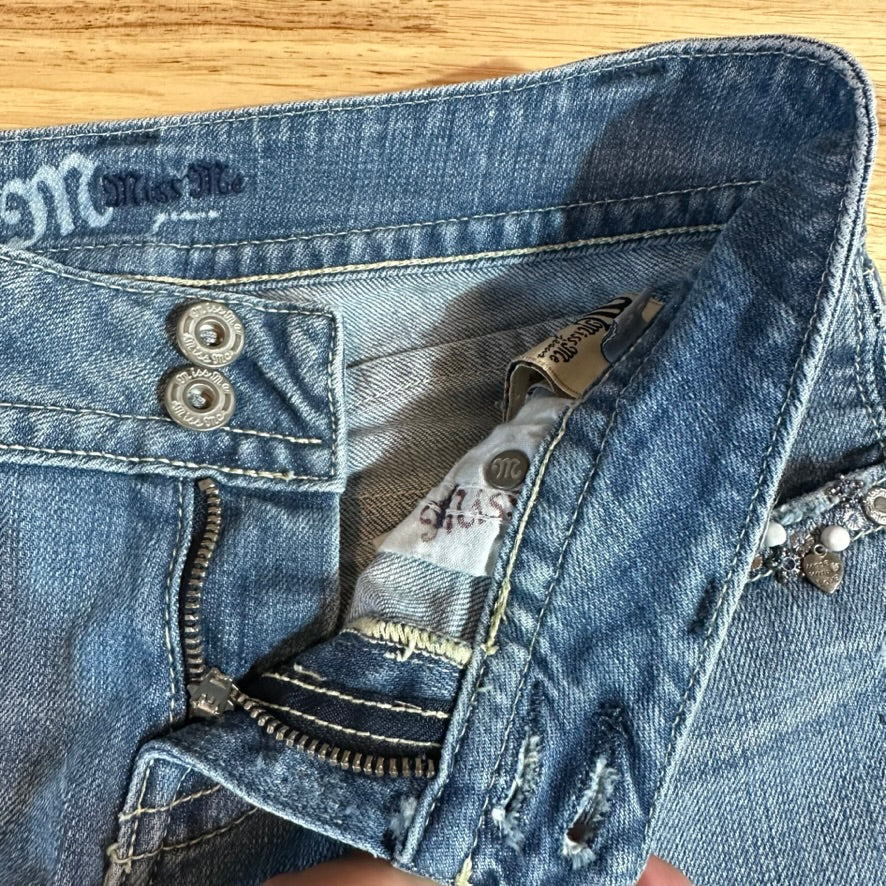 Miss Me Capri Jeans Womens 26