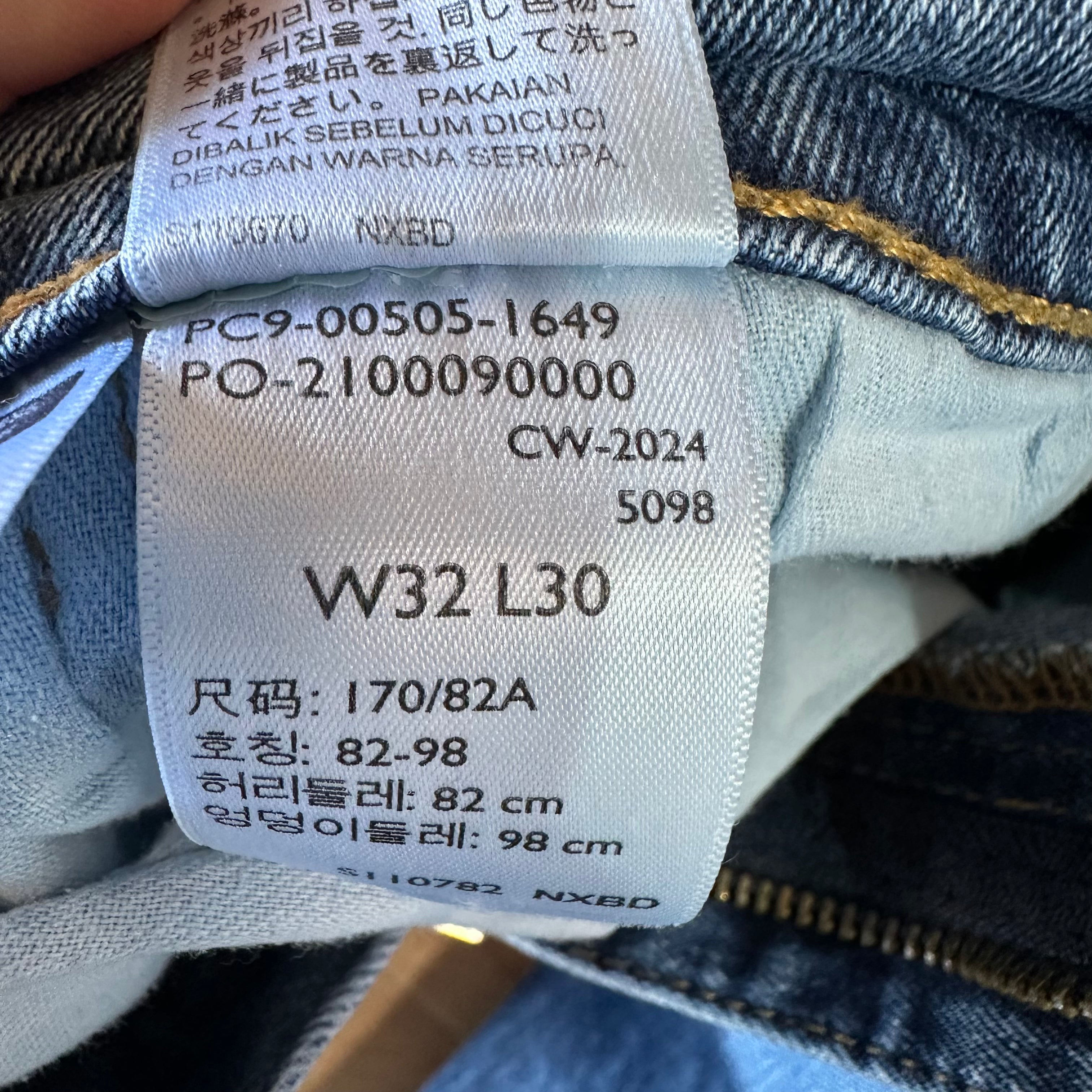 Levi's 505 Mens 32x30 Blue Jeans